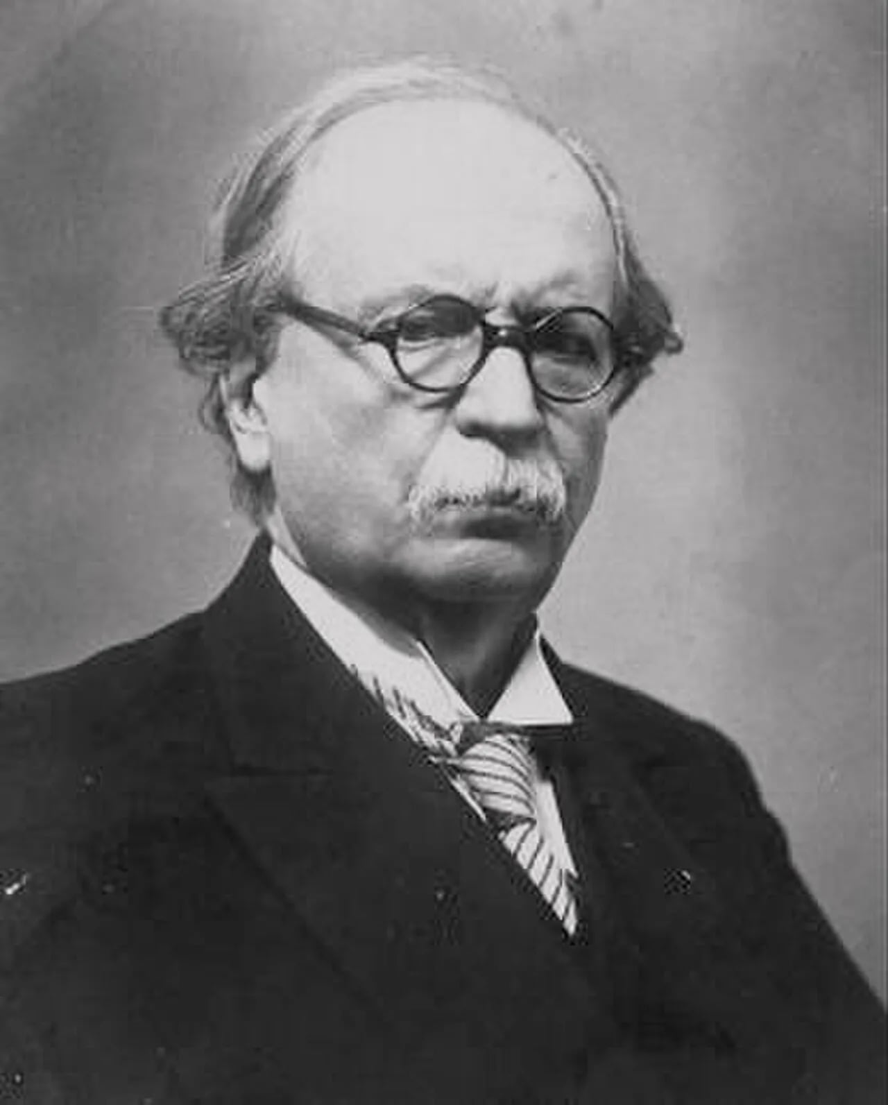 Portrait of Besim Ömer Akalın (1862–1940) – memorial page