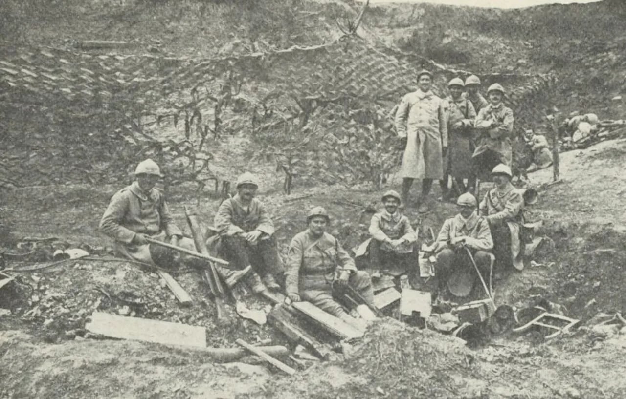 Porträt von Gaston Dumesnil (1879–1918) – Gedenkseite