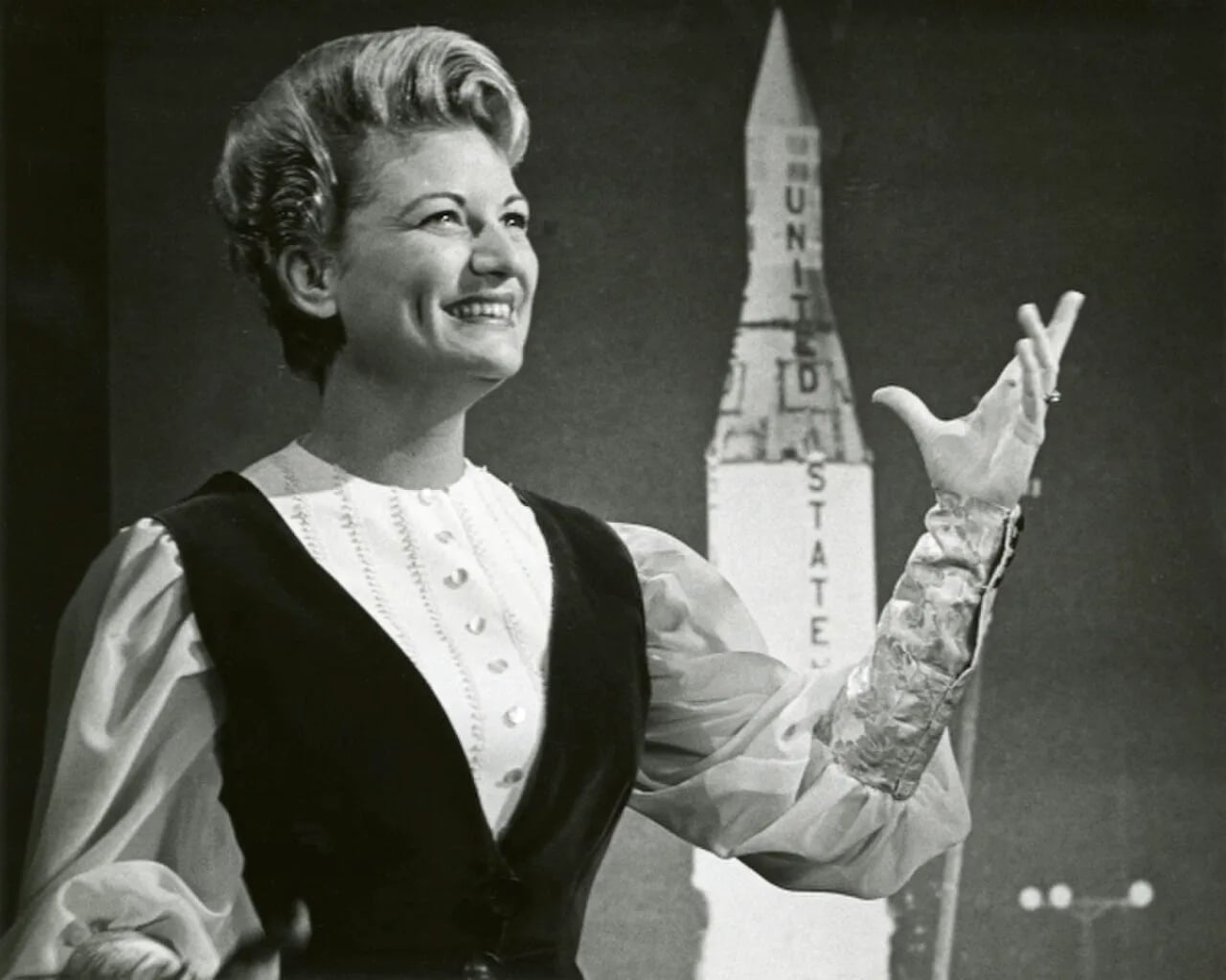 Portrait of Nancy Tribble Benda (1930–2015) – memorial page