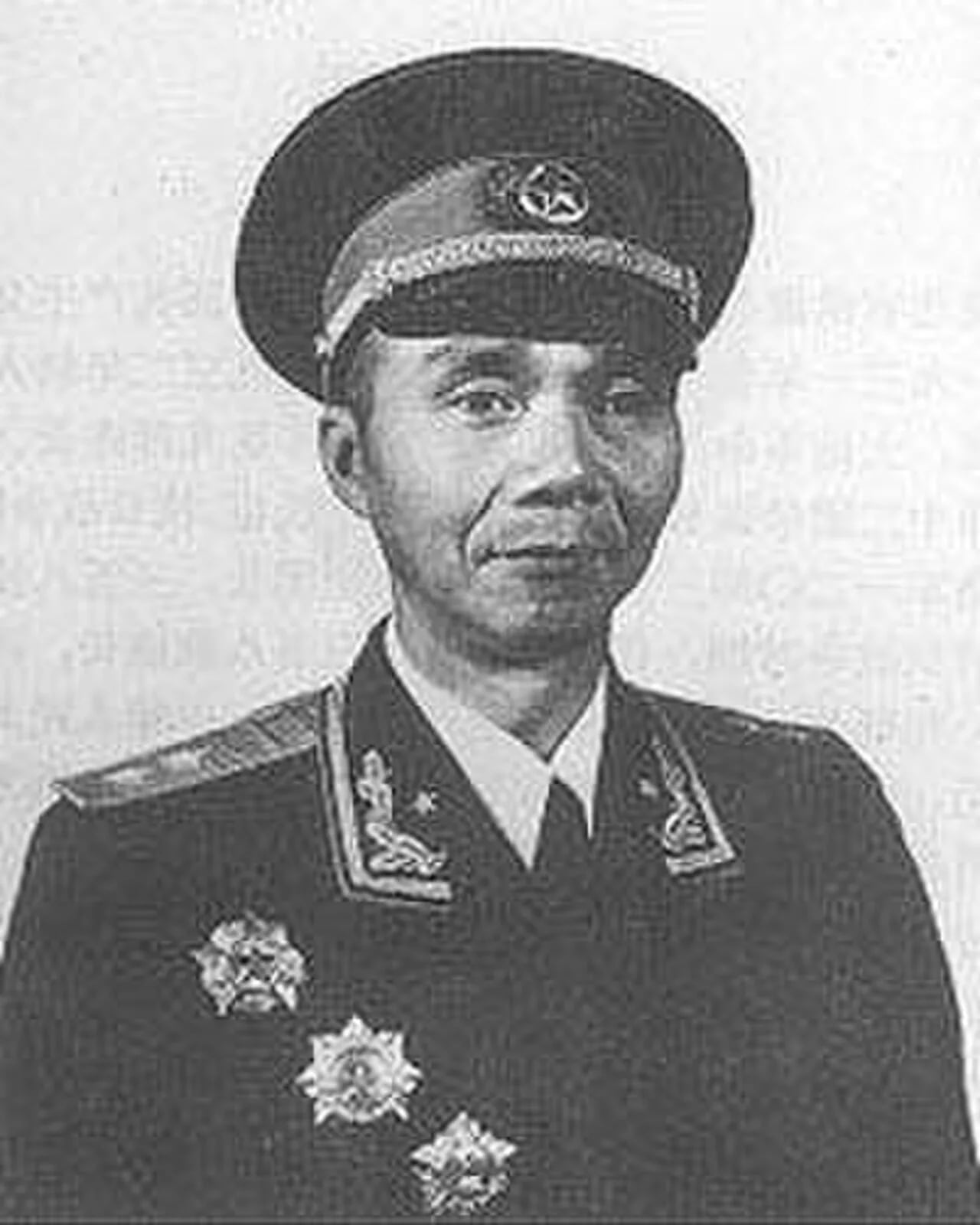 Portrait of Huang Zhiyong (1914–2011) – memorial page