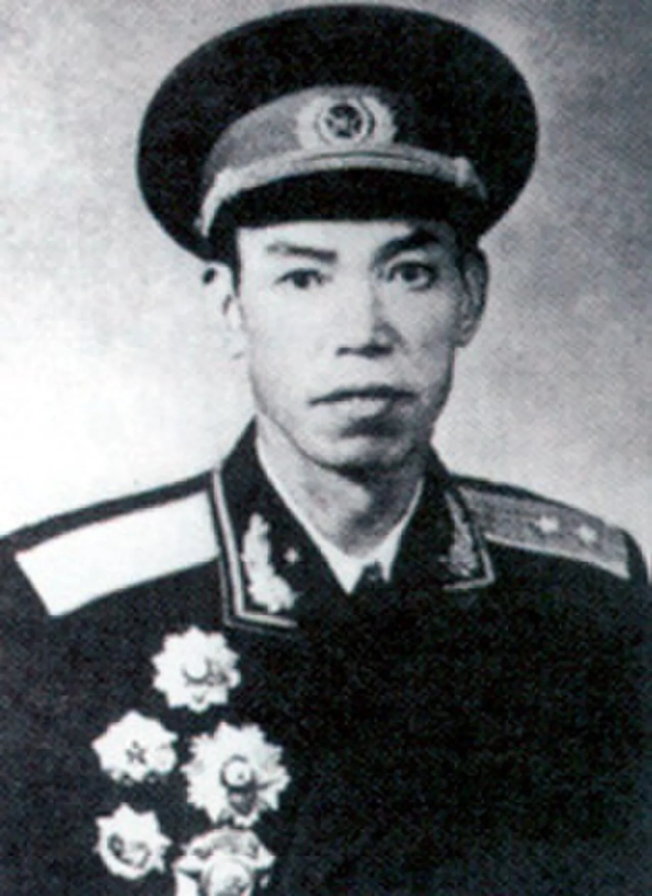 Porträt von Liang Xingchu (1913–1985) – Gedenkseite