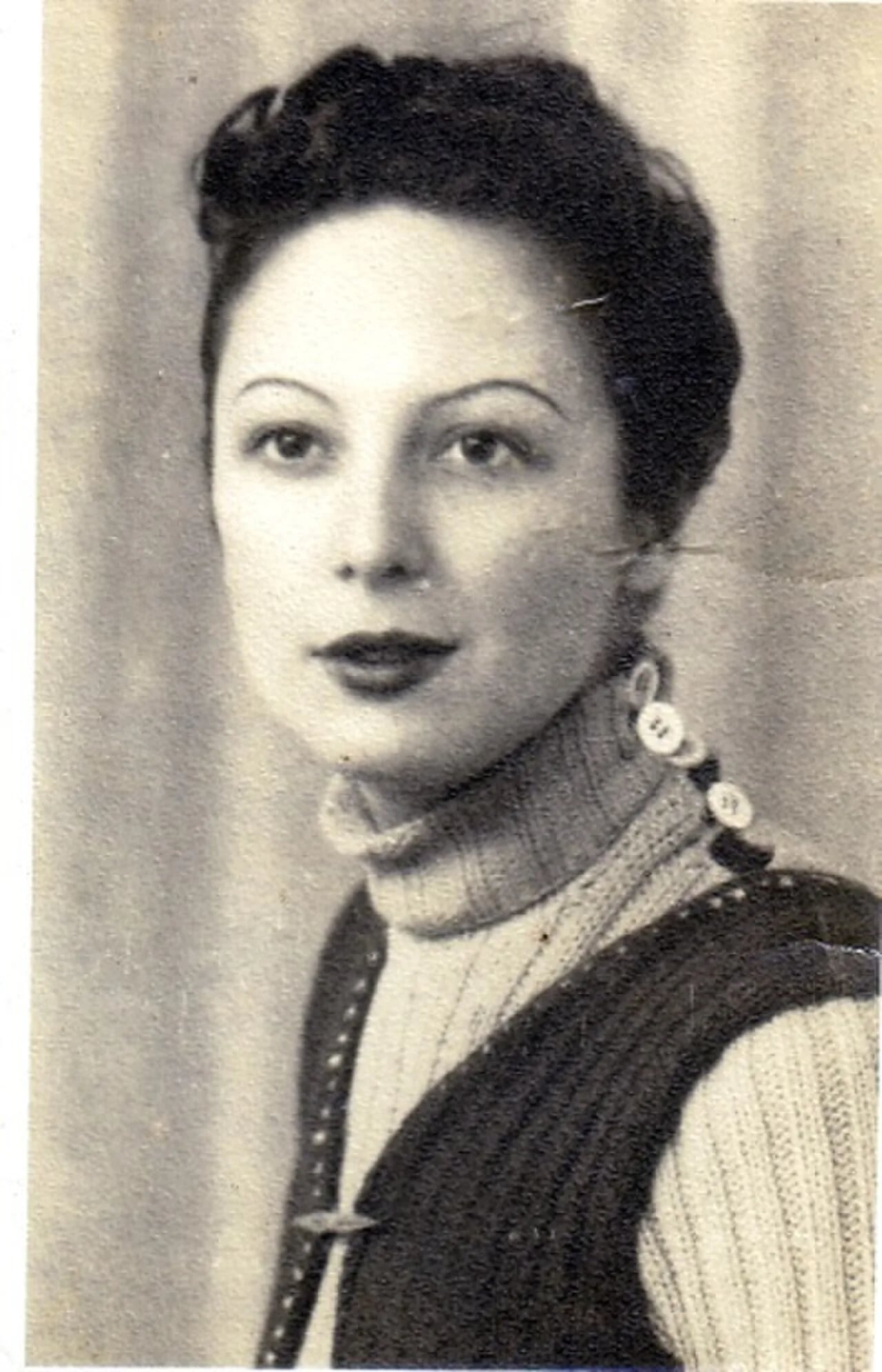 Portrait of Ada Martí Vall (1914–1960) – memorial page
