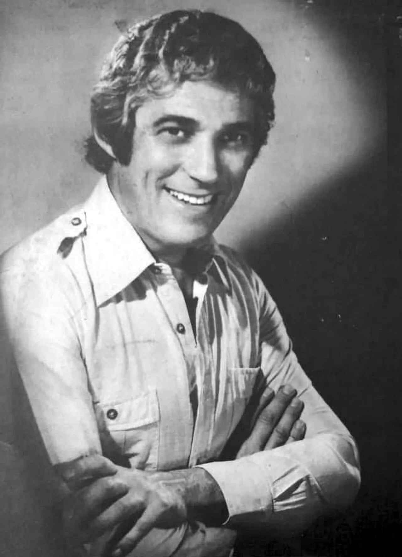 Portrait of Chico Novarro (1933–2023) – memorial page