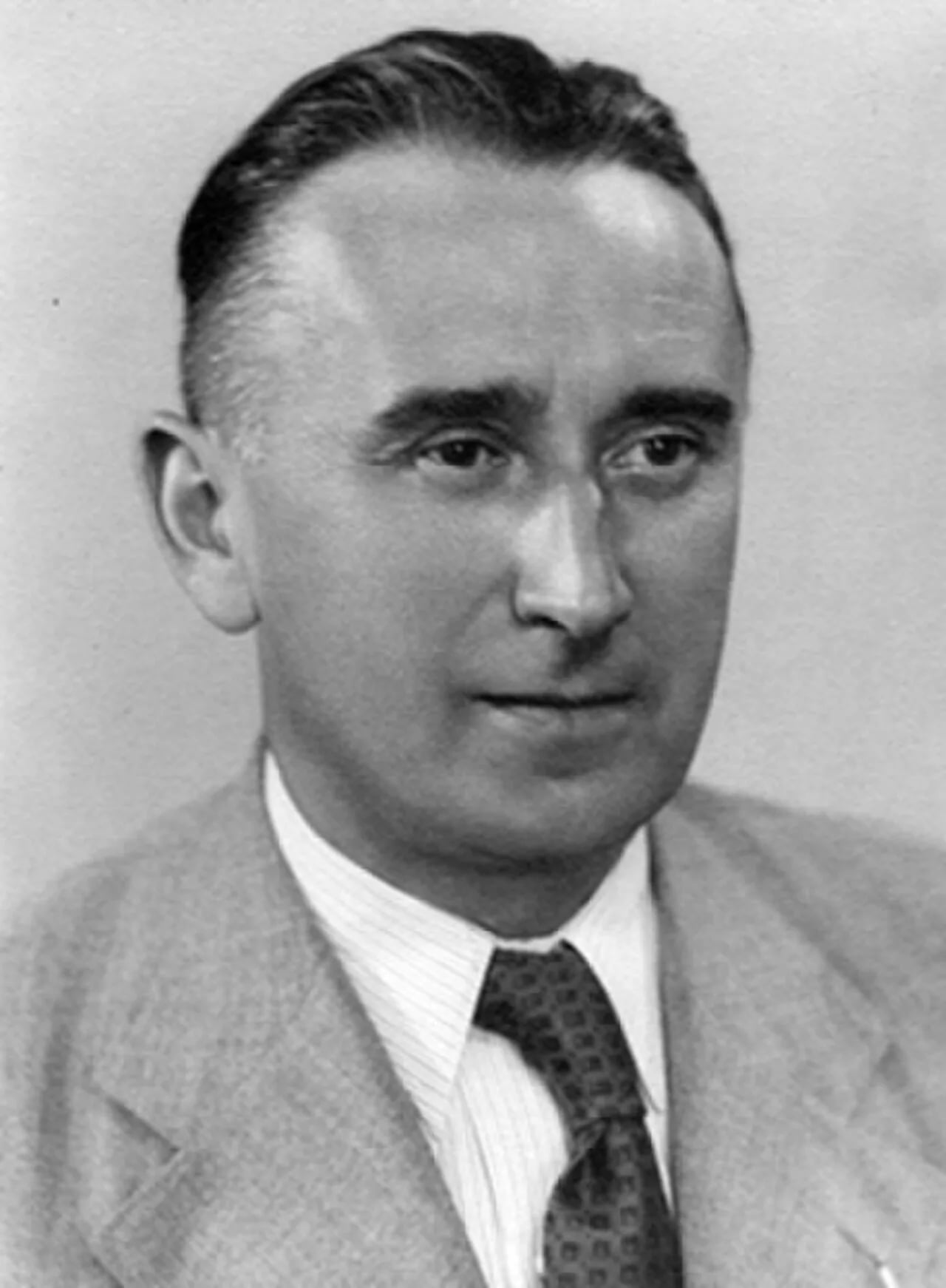 Portrait of Ladislav Karel Feierabend (1891–1969) – memorial page