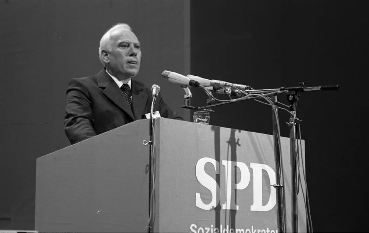 Porträt von Walter Arendt (1925–2005) – Gedenkseite