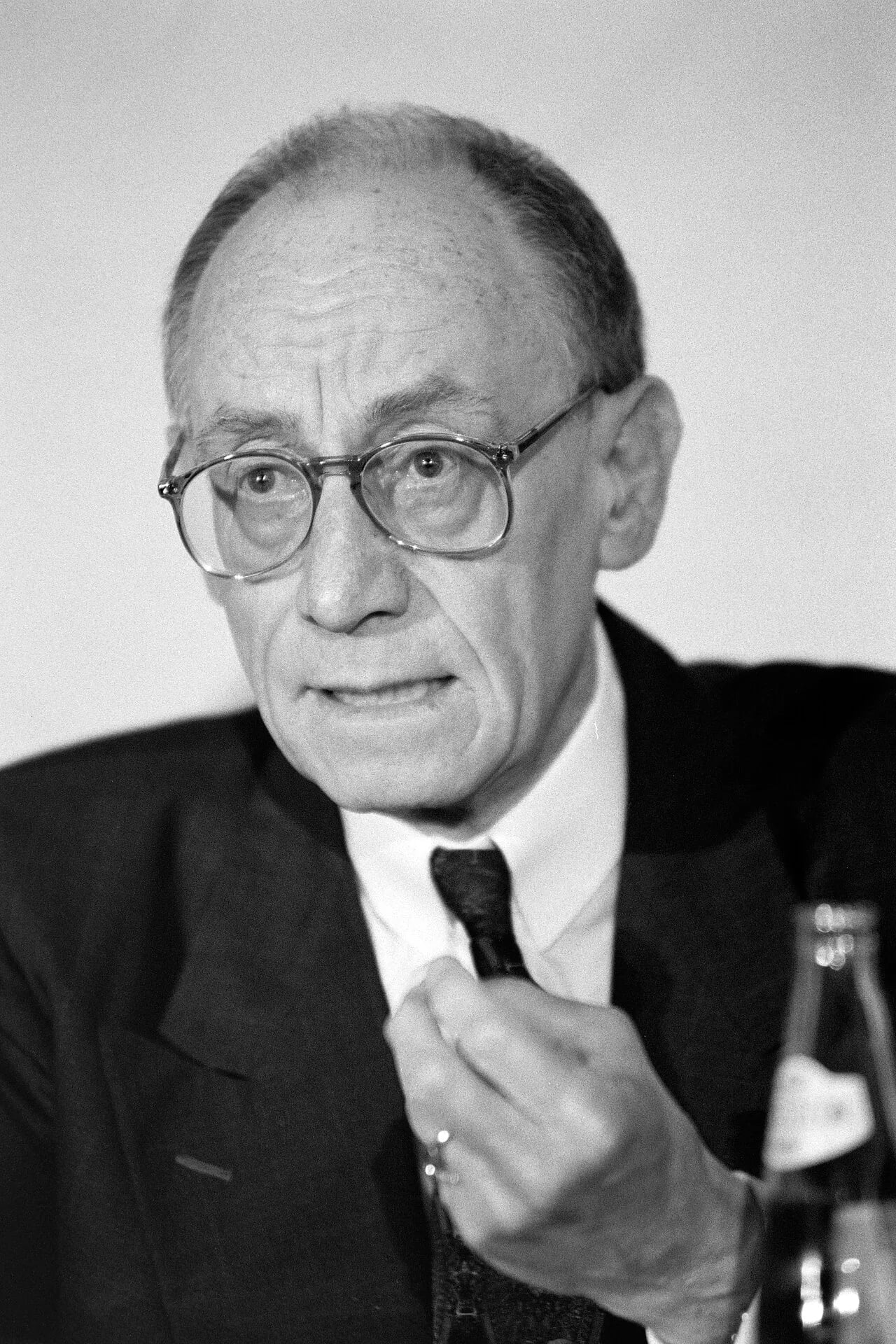 Portrait of Edzard Reuter (1928–2024) – memorial page