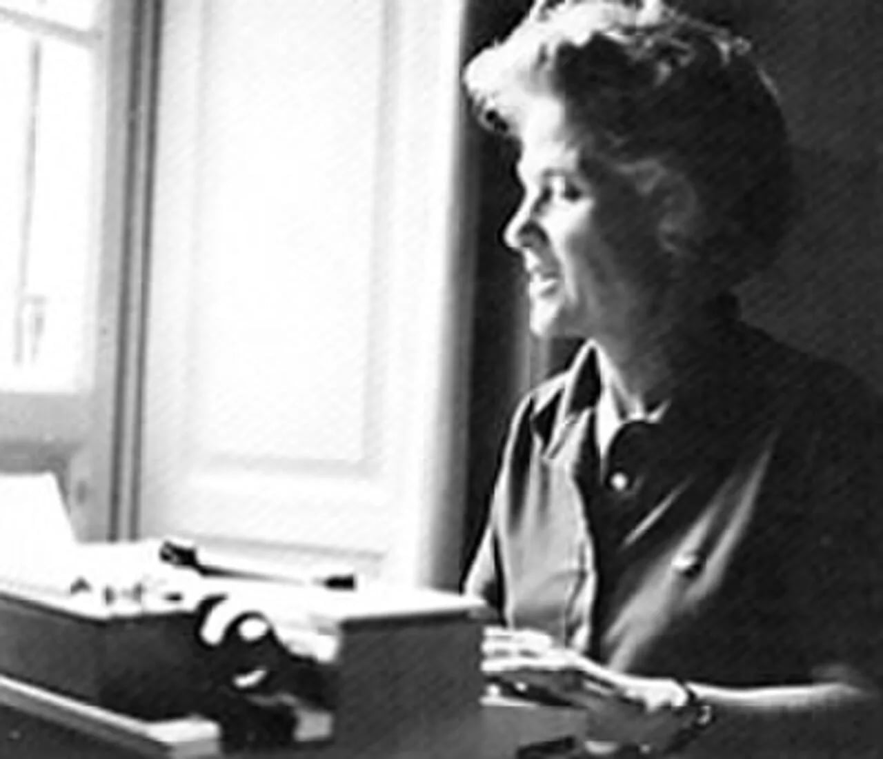 Porträt von Elizabeth Eisenstein (1923–2016) – Gedenkseite