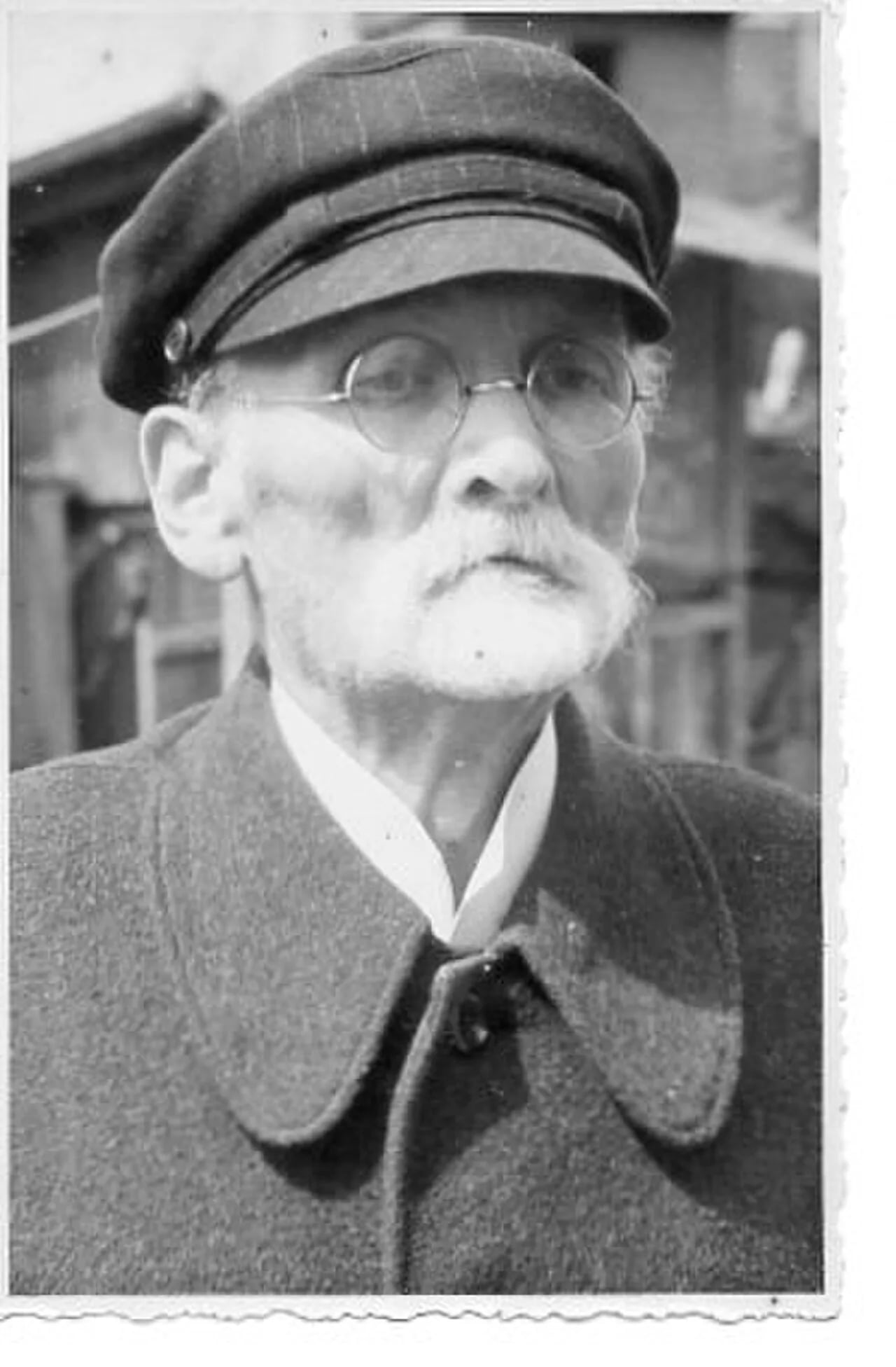 Portrait of Eustach Cihelka (1874–1947) – memorial page