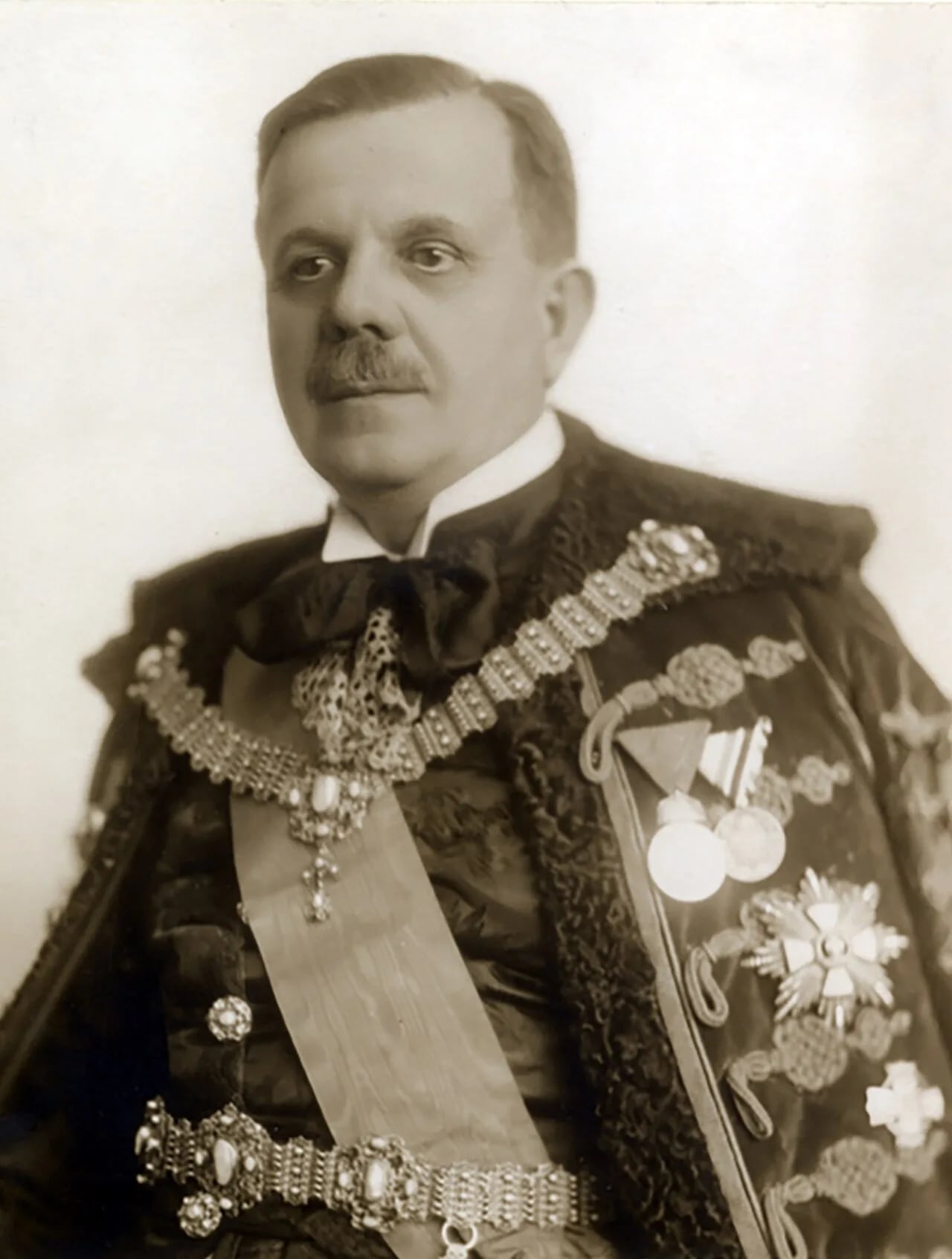 Portrait of János Bud (1880–1950) – memorial page
