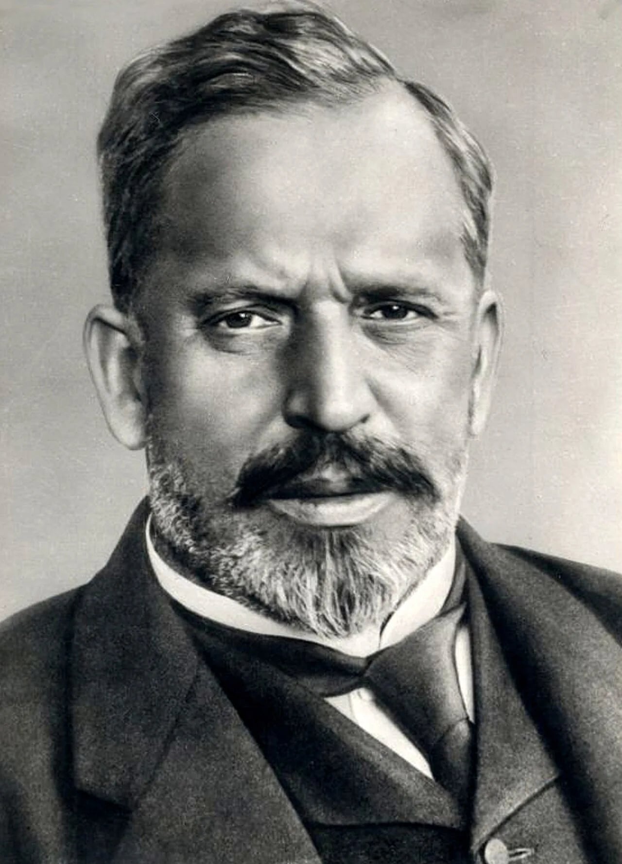 Portrait of Donát Bánki (1859–1922) – memorial page