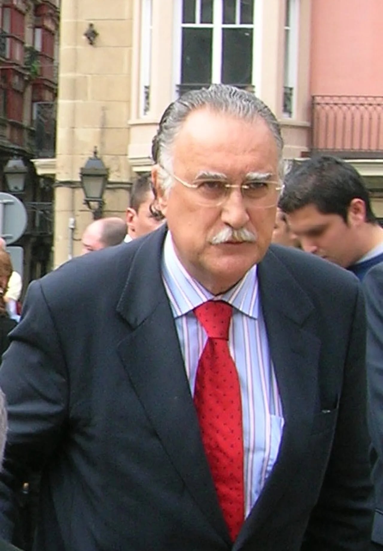 Portrait of Iñaki Azkuna (1943–2014) – memorial page