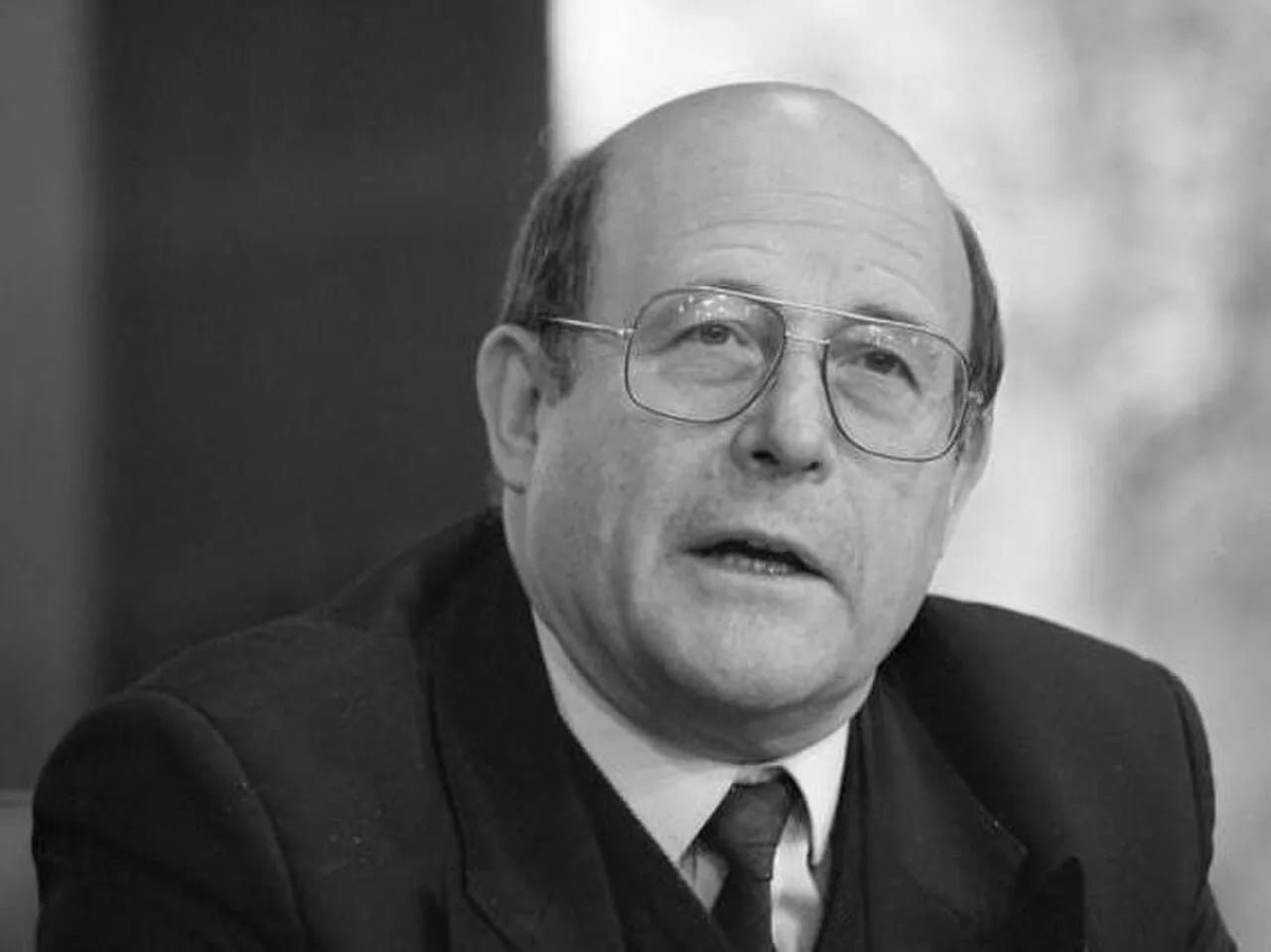 Porträt von Wolfgang Bötsch (1938–2017) – Gedenkseite