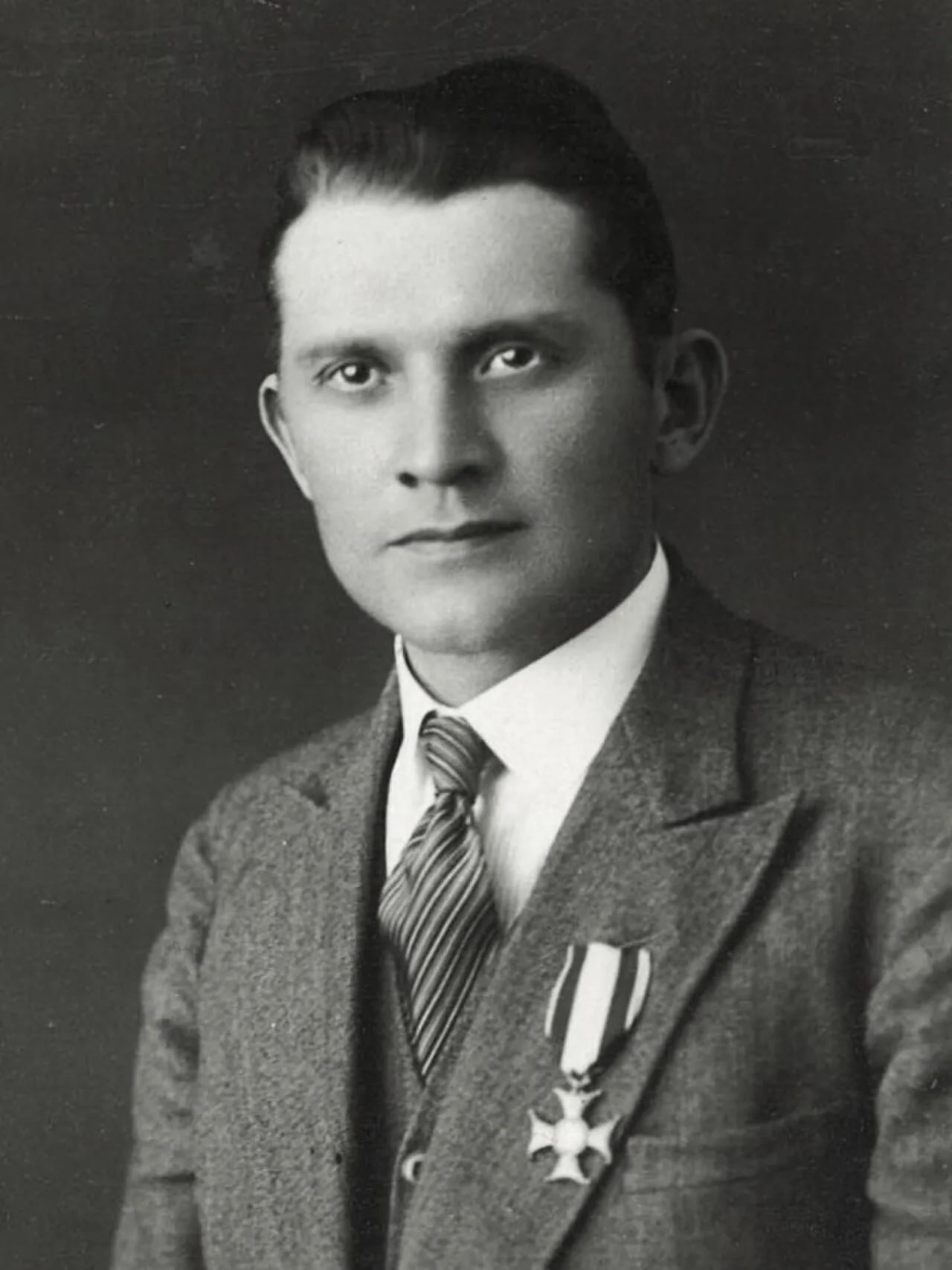 Porträt von Wojciech Kaczmarek (1899–1968) – Gedenkseite