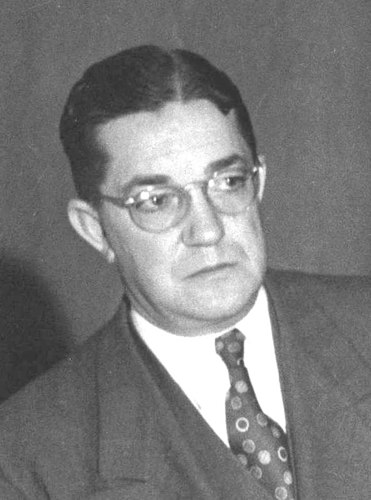 Portrait of Karl Holton (1898–1978) – memorial page