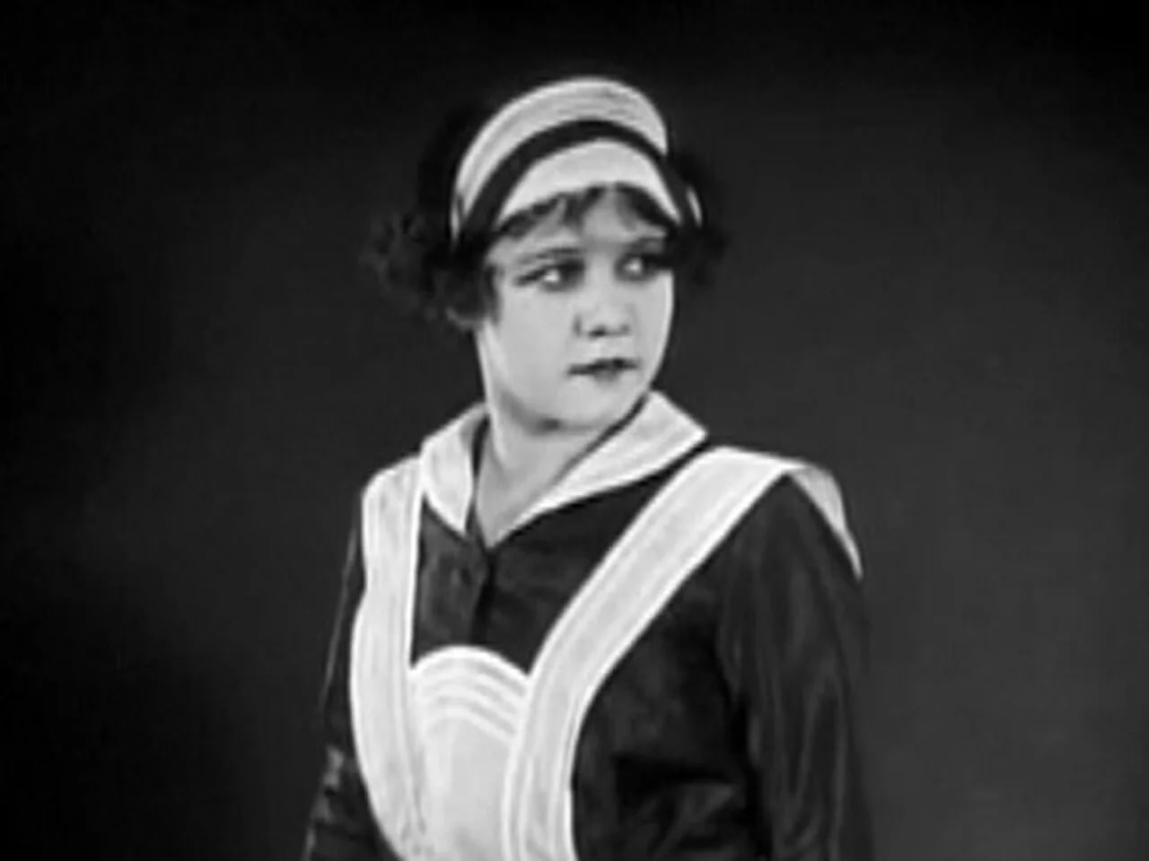 Portrait of Beth Darlington (1904–1951) – memorial page