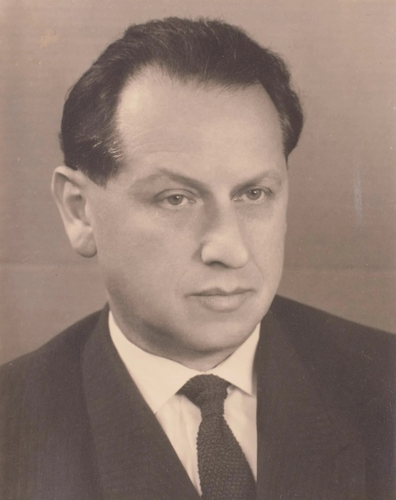 Portrait of Hugo Huppert (1902–1982) – memorial page