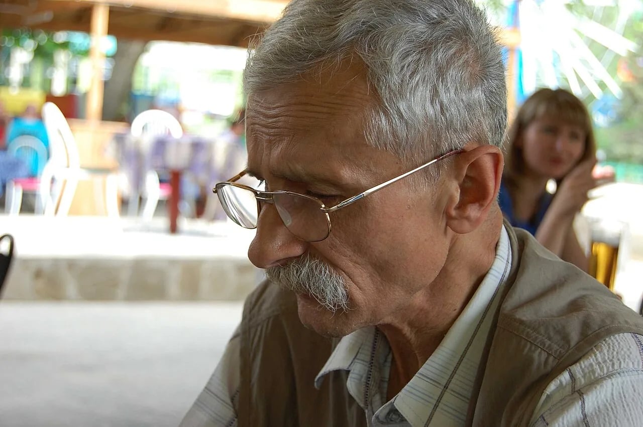 Porträt von Oleg Haslavsky (1948–2021) – Gedenkseite