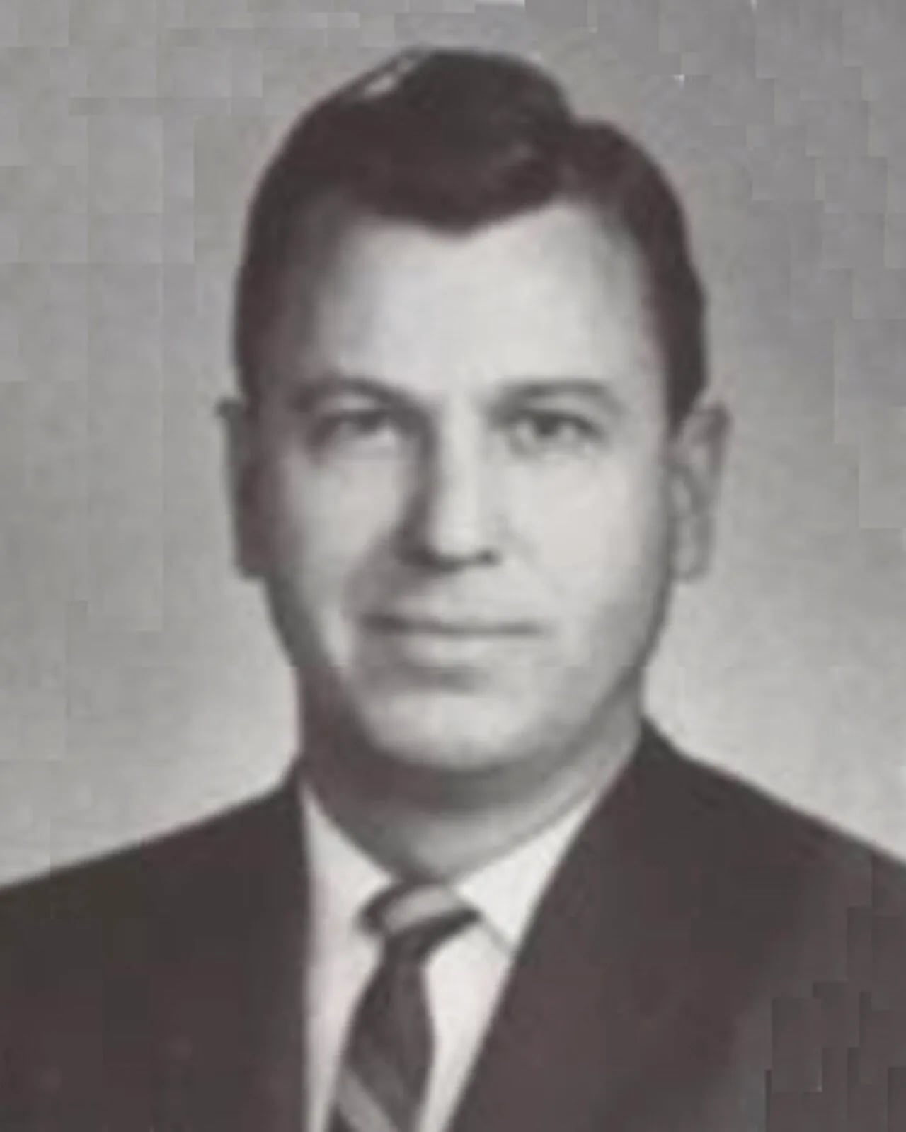 Porträt von H. Clyde Pearson (1925–2010) – Gedenkseite