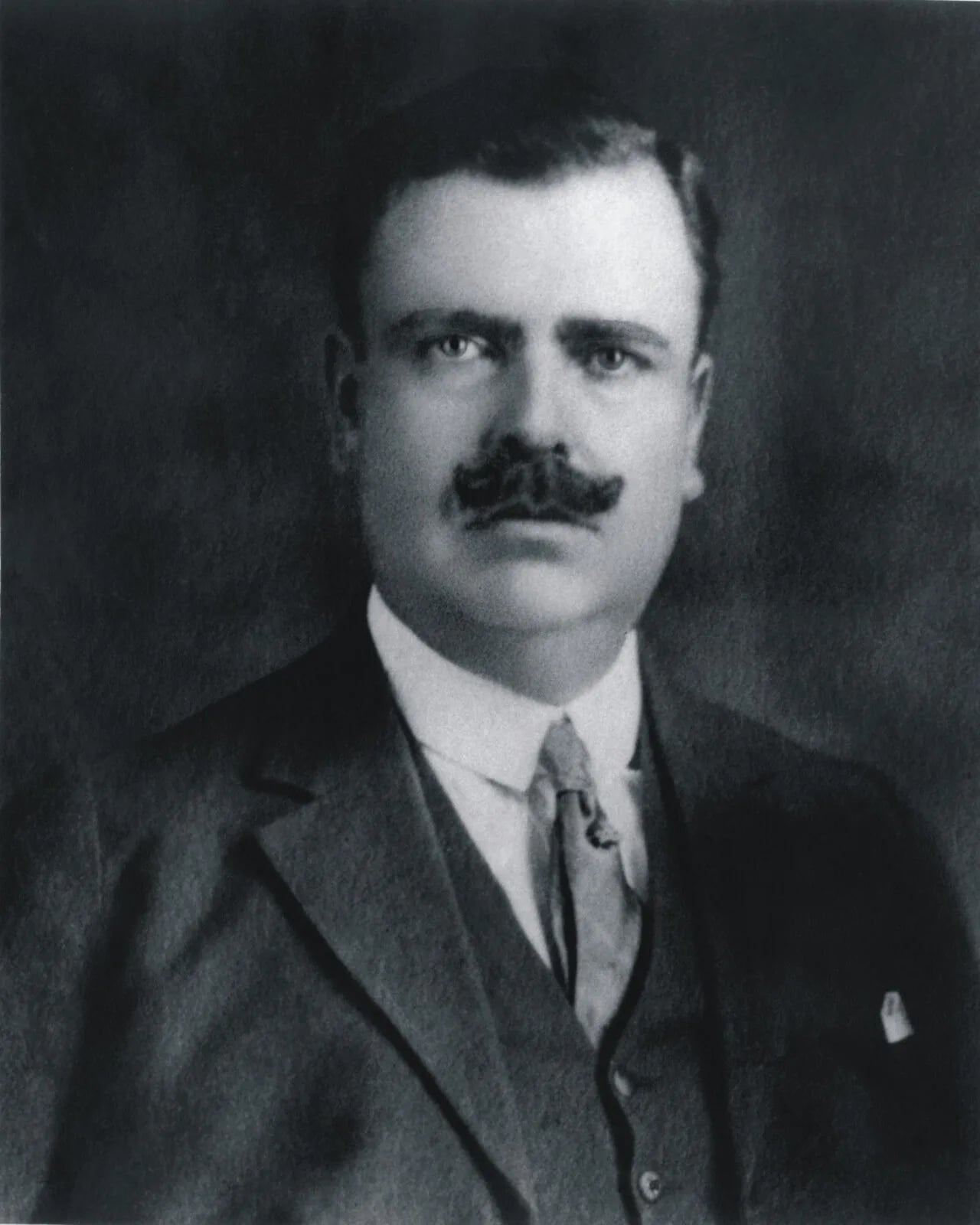 Portrait of Enrique R. Nájera (1883–1945) – memorial page