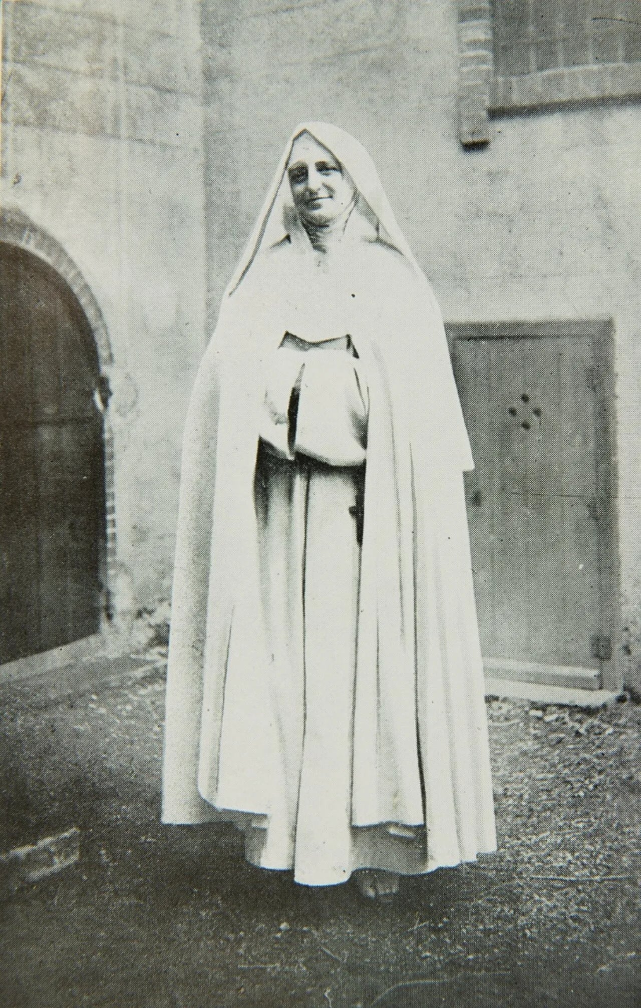 Portrait of Sabine Desvallières (1891–1935) – memorial page