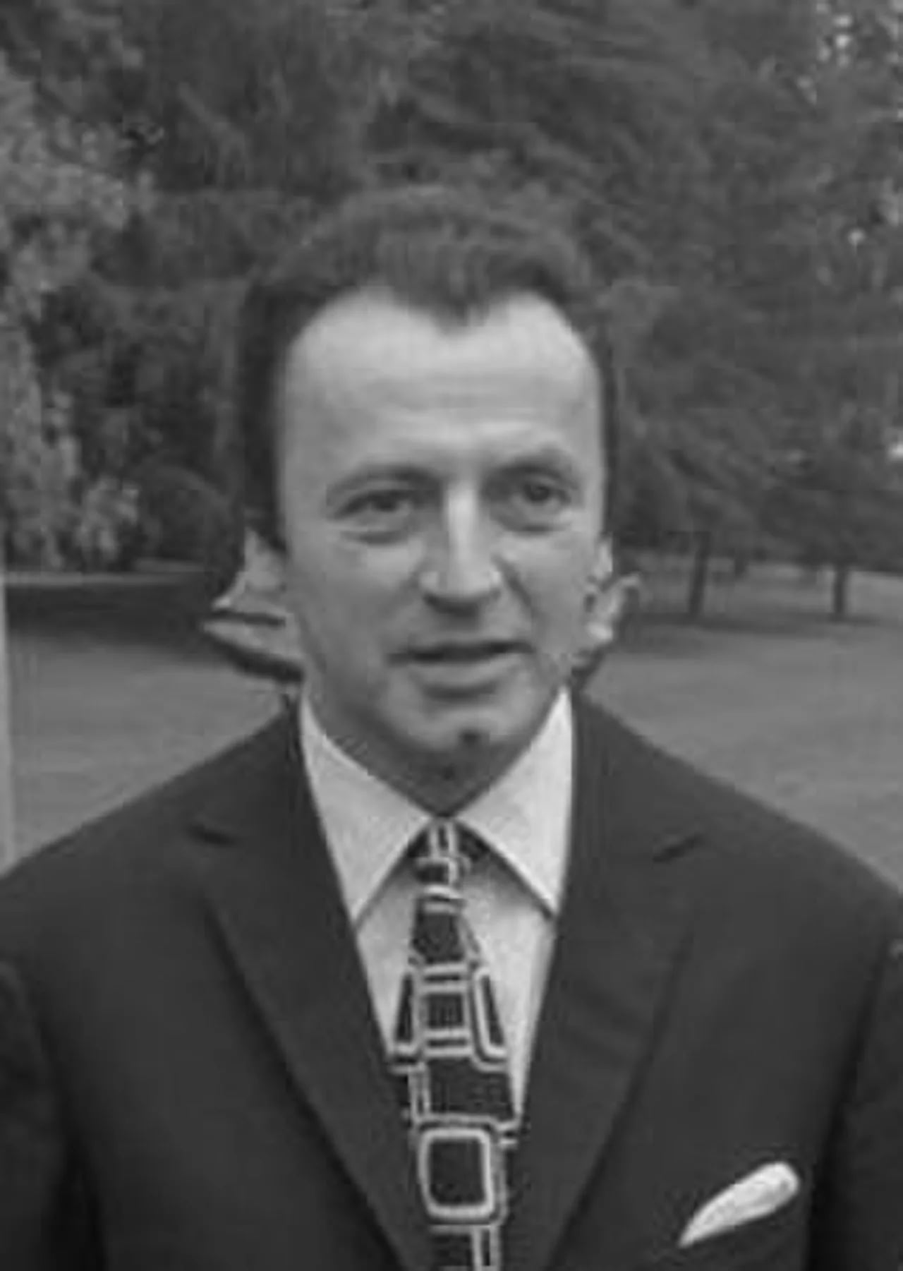 Portrait of Eddi Arent (1925–2013) – memorial page