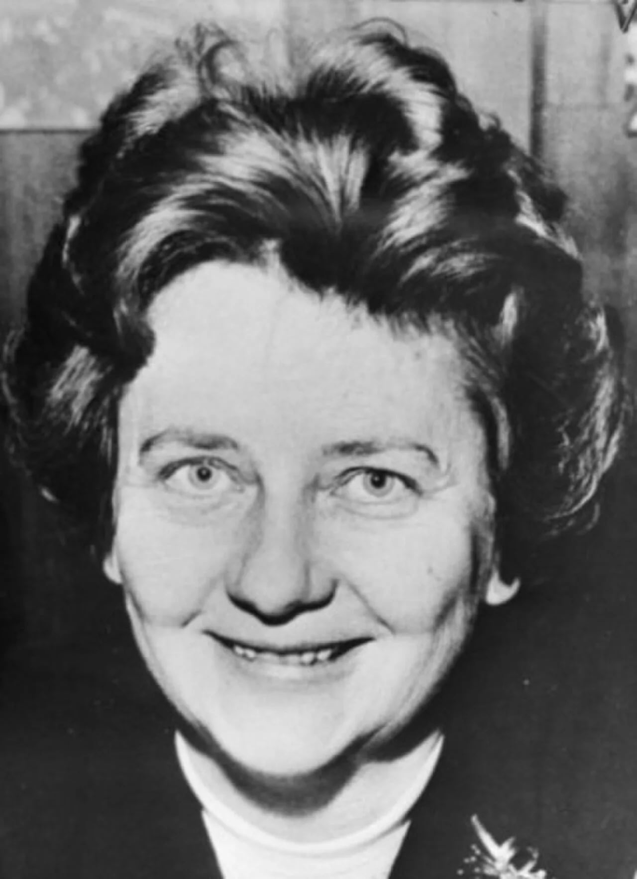 Portrait of Gertrude Fröhlich-Sandner (1926–2008) – memorial page