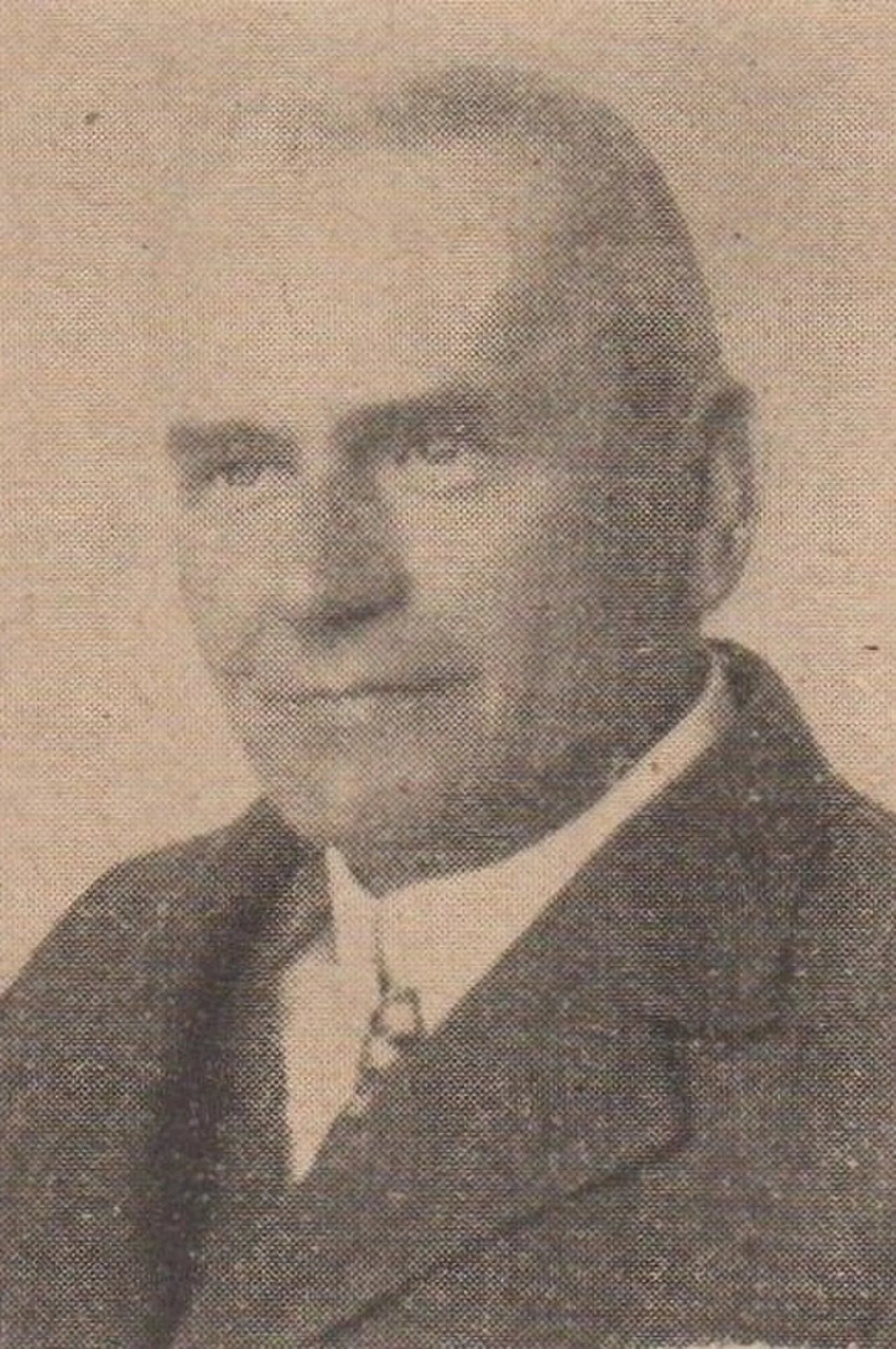 Portrait of Károly Csáky (1873–1945) – memorial page