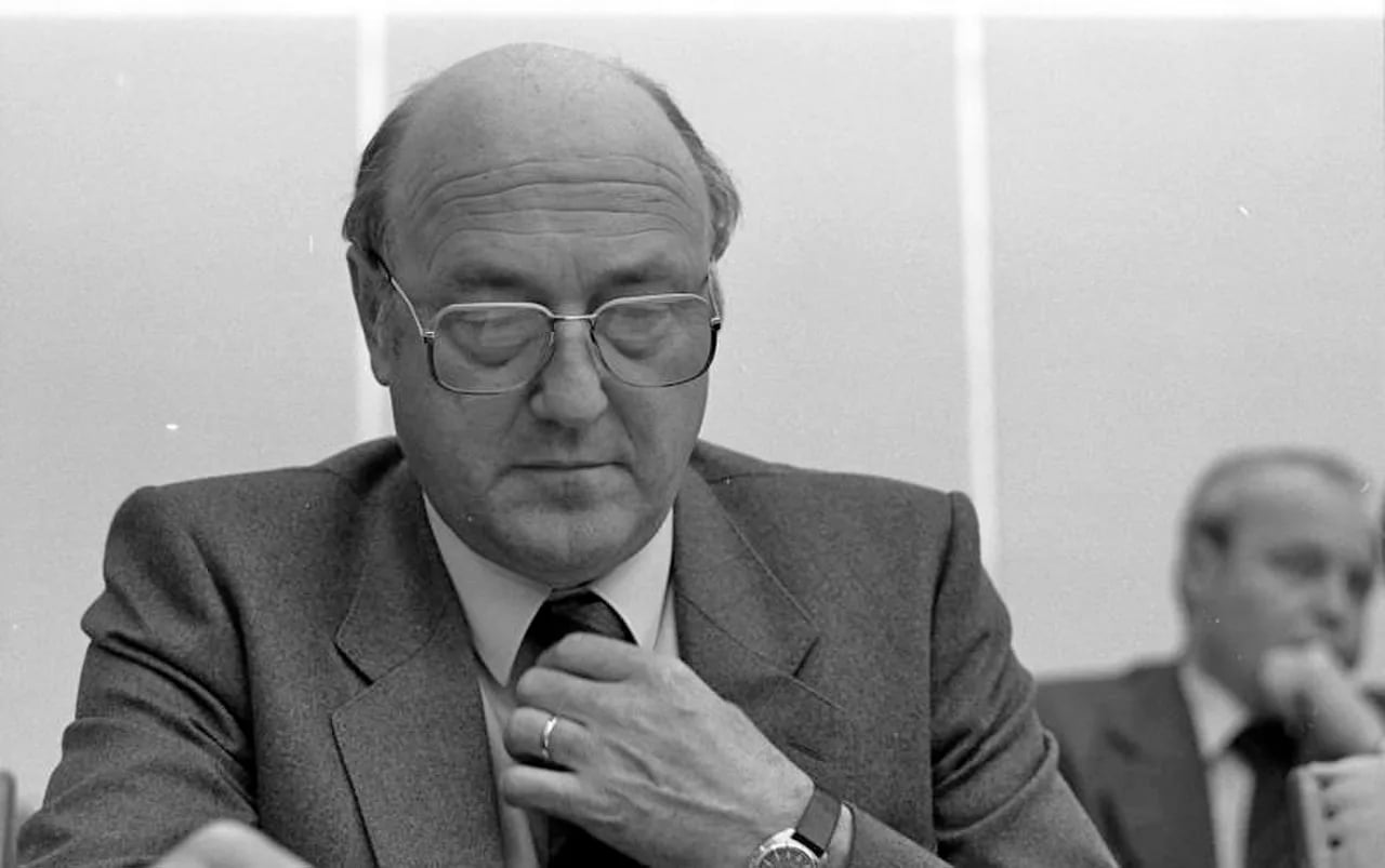 Porträt von Herbert Ehrenberg (1926–2018) – Gedenkseite