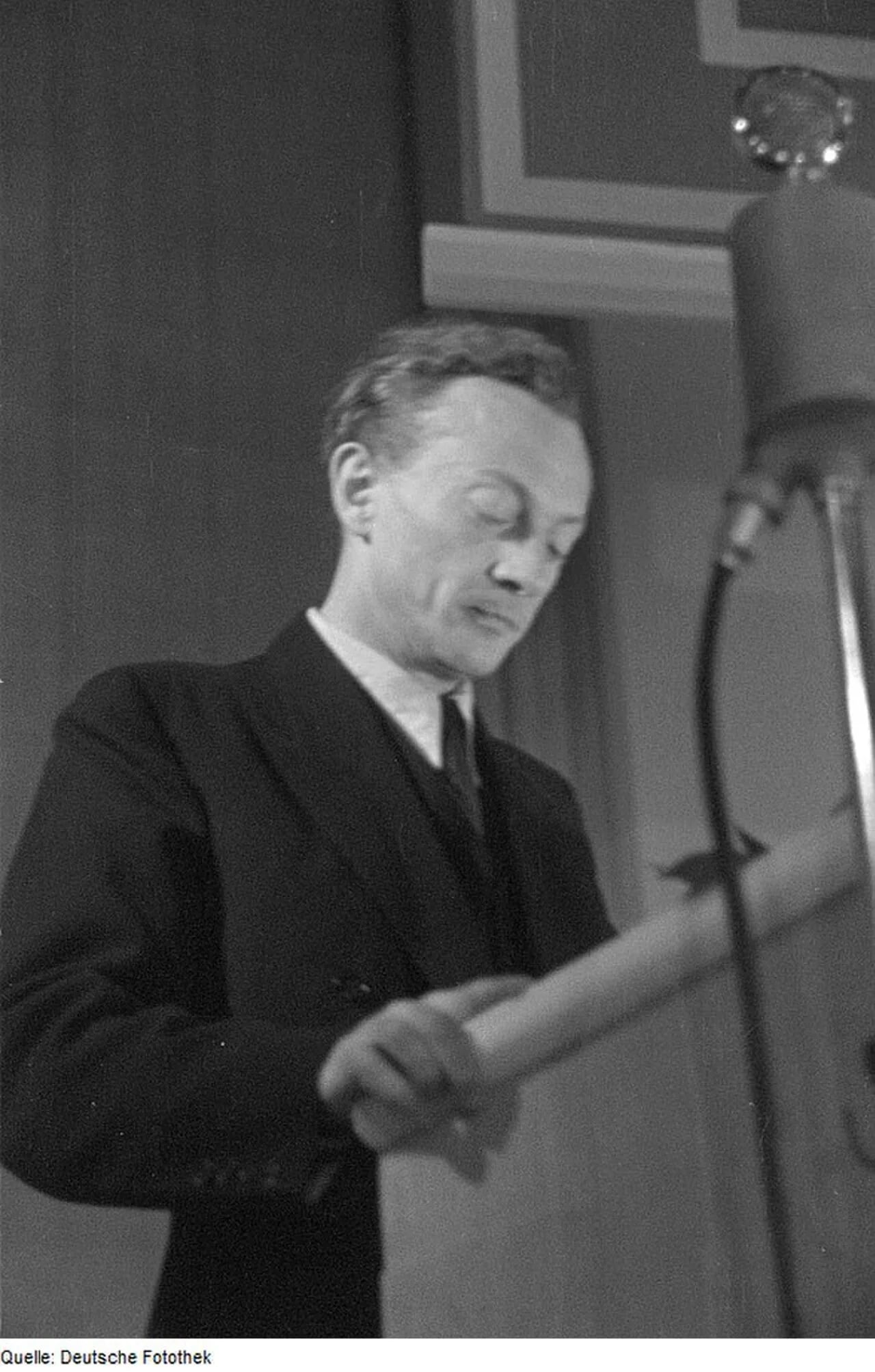 Portrait of Hans Klering (1906–1988) – memorial page