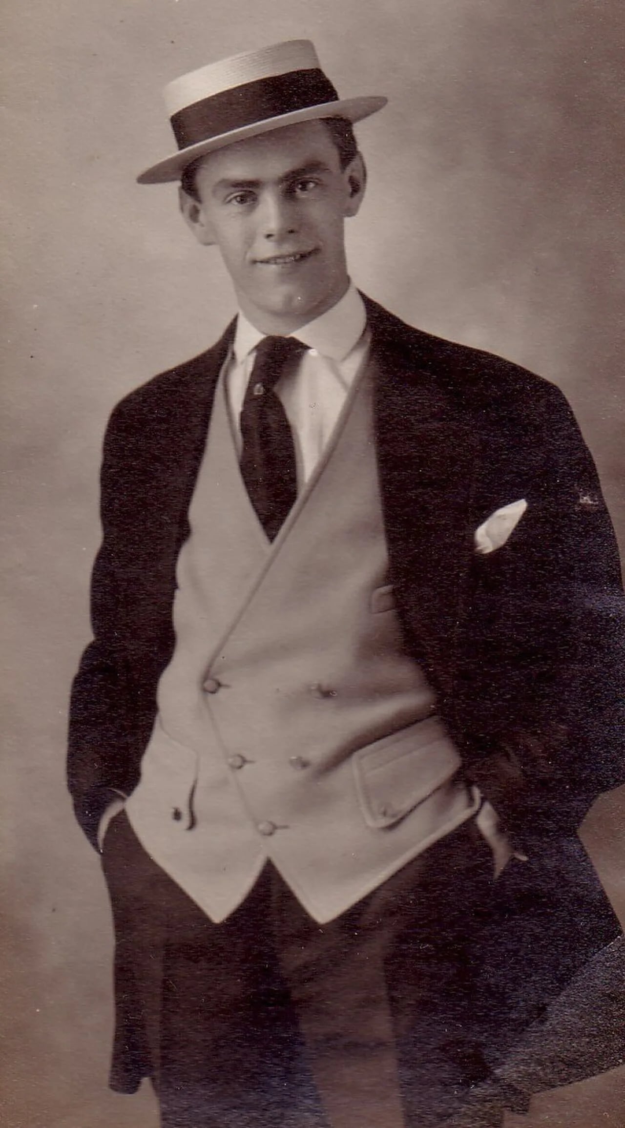 Portrait of Leif Jensen (1886–1955) – memorial page