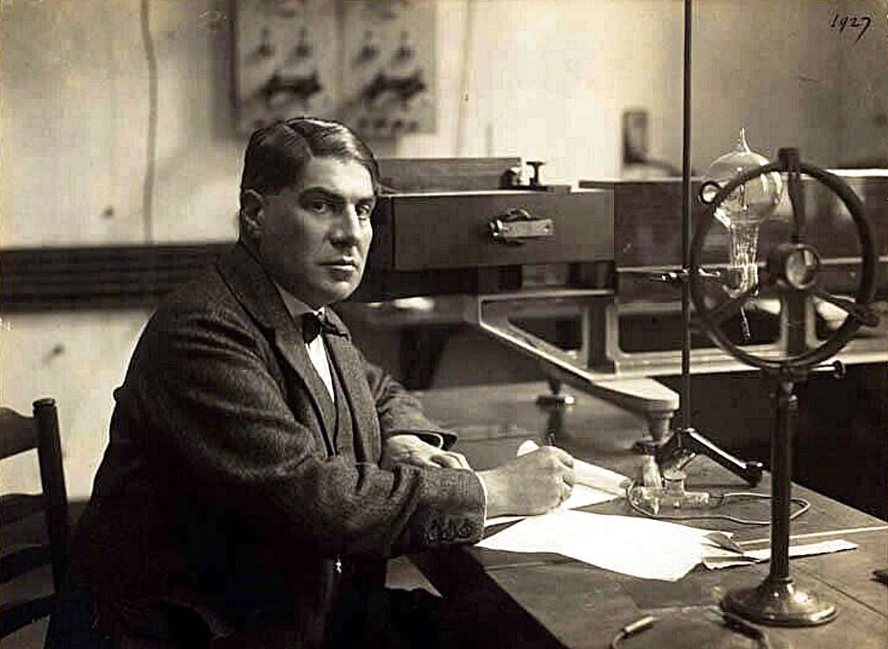 Portrait of Leonard Ornstein (1880–1941) – memorial page