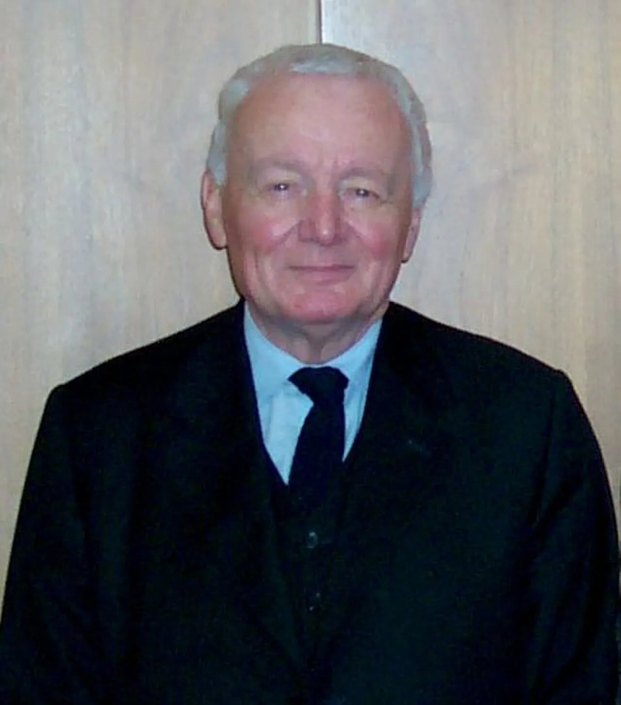 Porträt von Arnulf Baring (1932–2019) – Gedenkseite