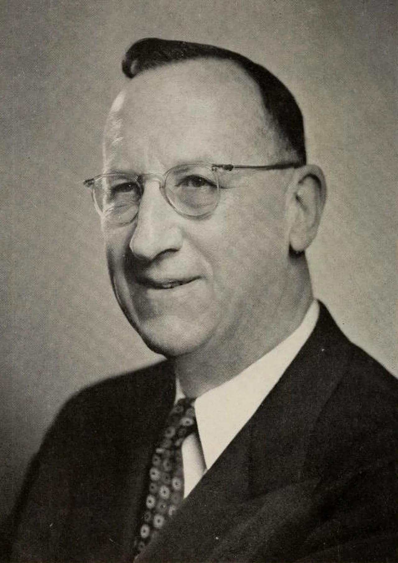 Portrait of James L. McConaughy (1887–1948) – memorial page