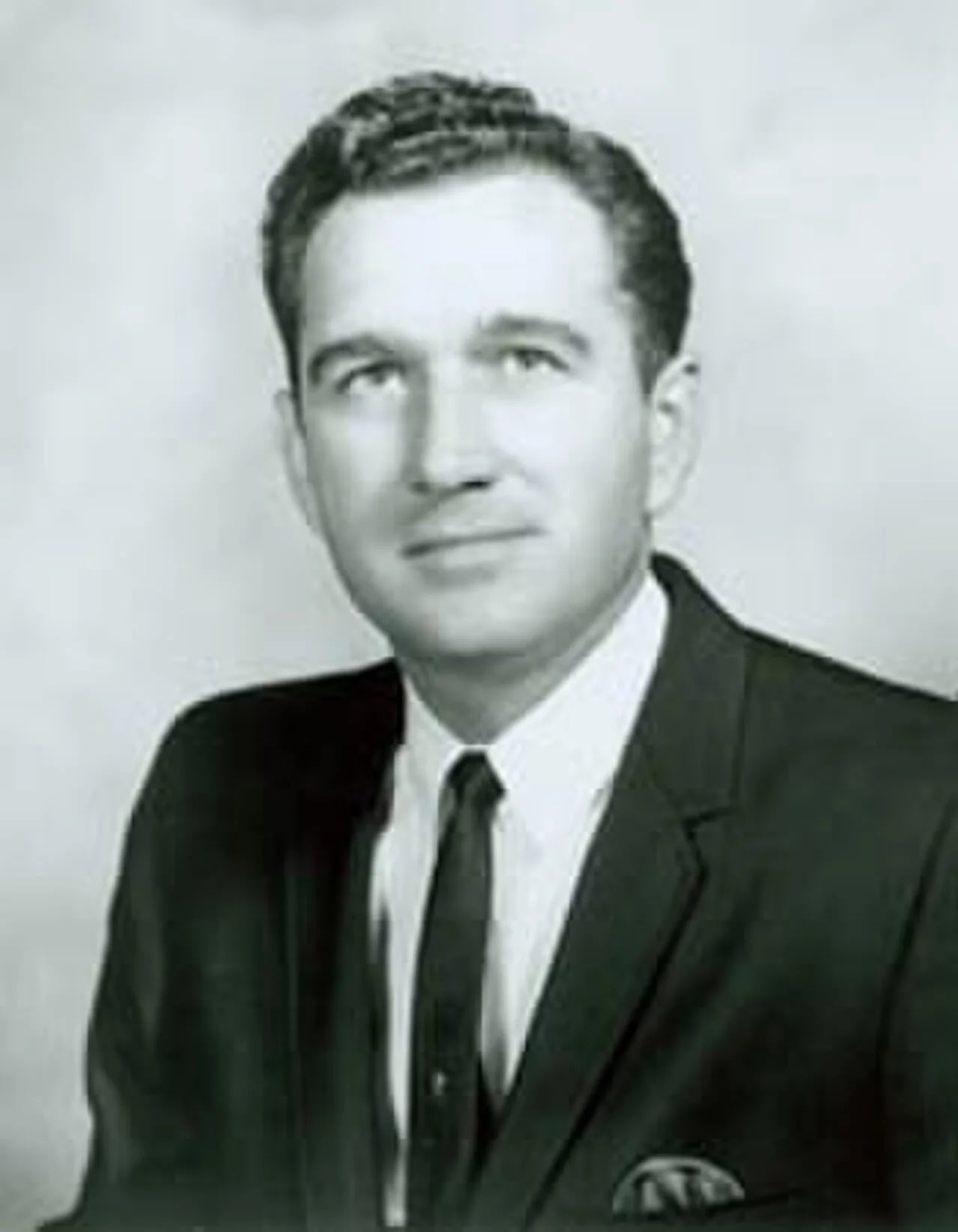 Portrait of Ray Blanton (1930–1996) – memorial page