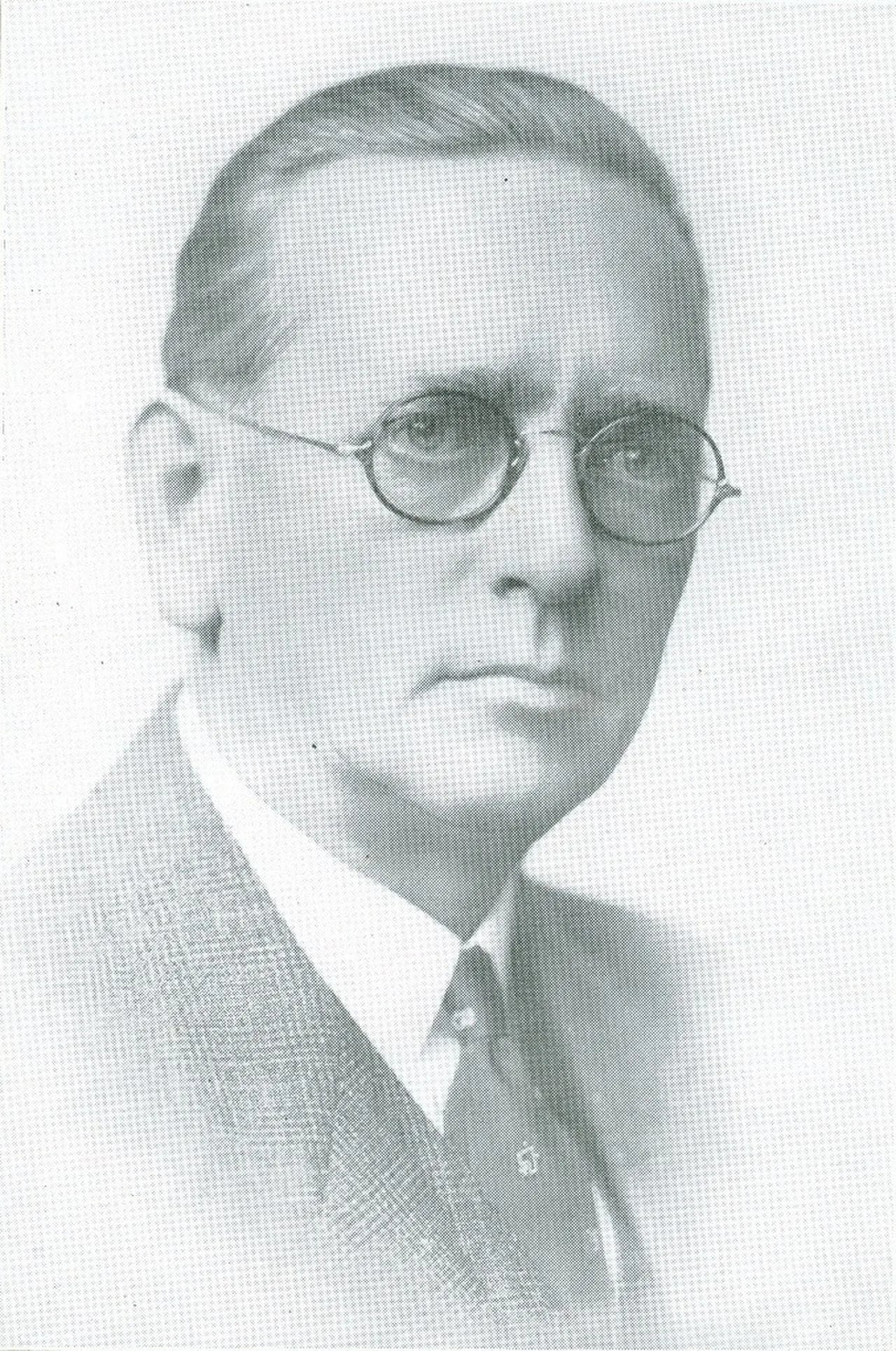 Portrait of Frank Fitzgerald (1885–1939) – memorial page