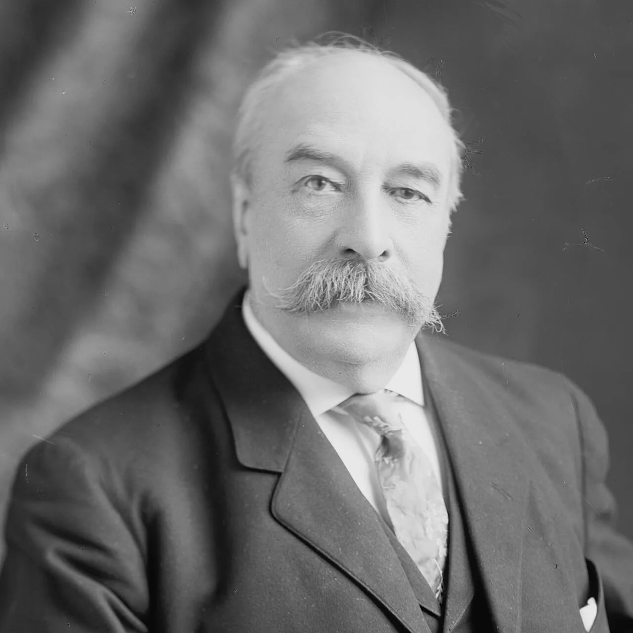 Porträt von Watson C. Squire (1838–1926) – Gedenkseite