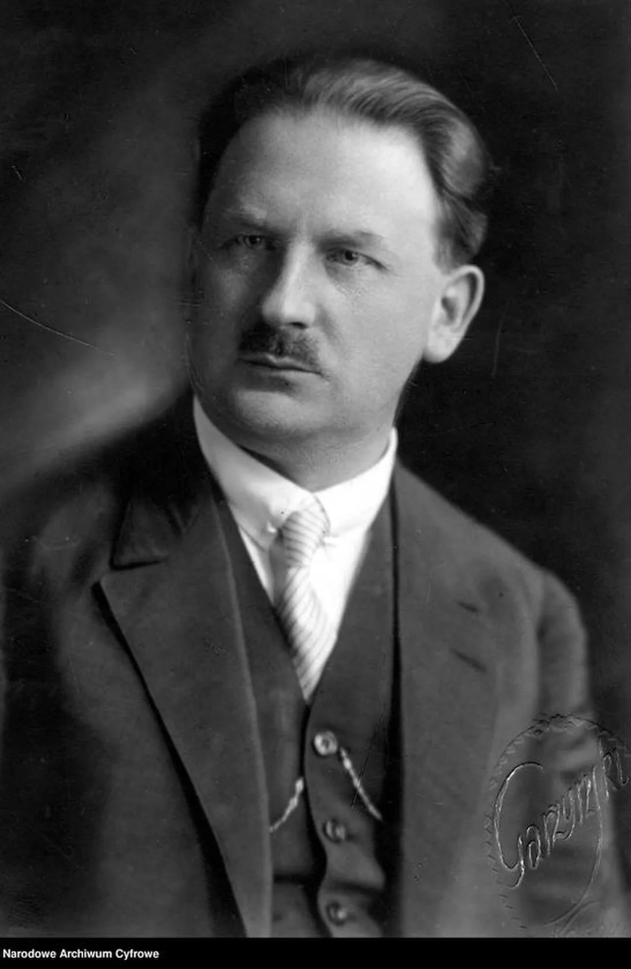 Portrait of Wacław Konderski (1886–1974) – memorial page