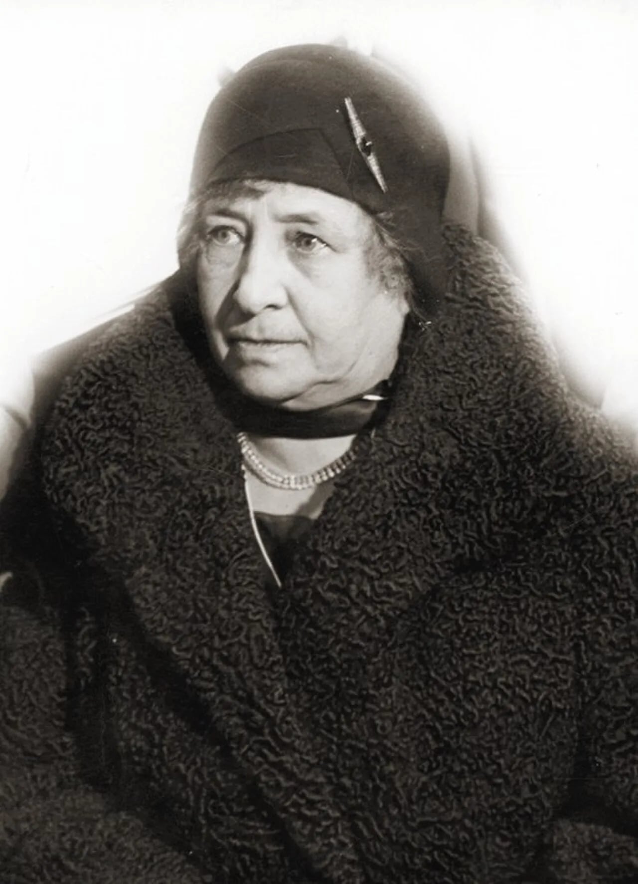 Portrait of Michalina Mościcka (1871–1932) – memorial page