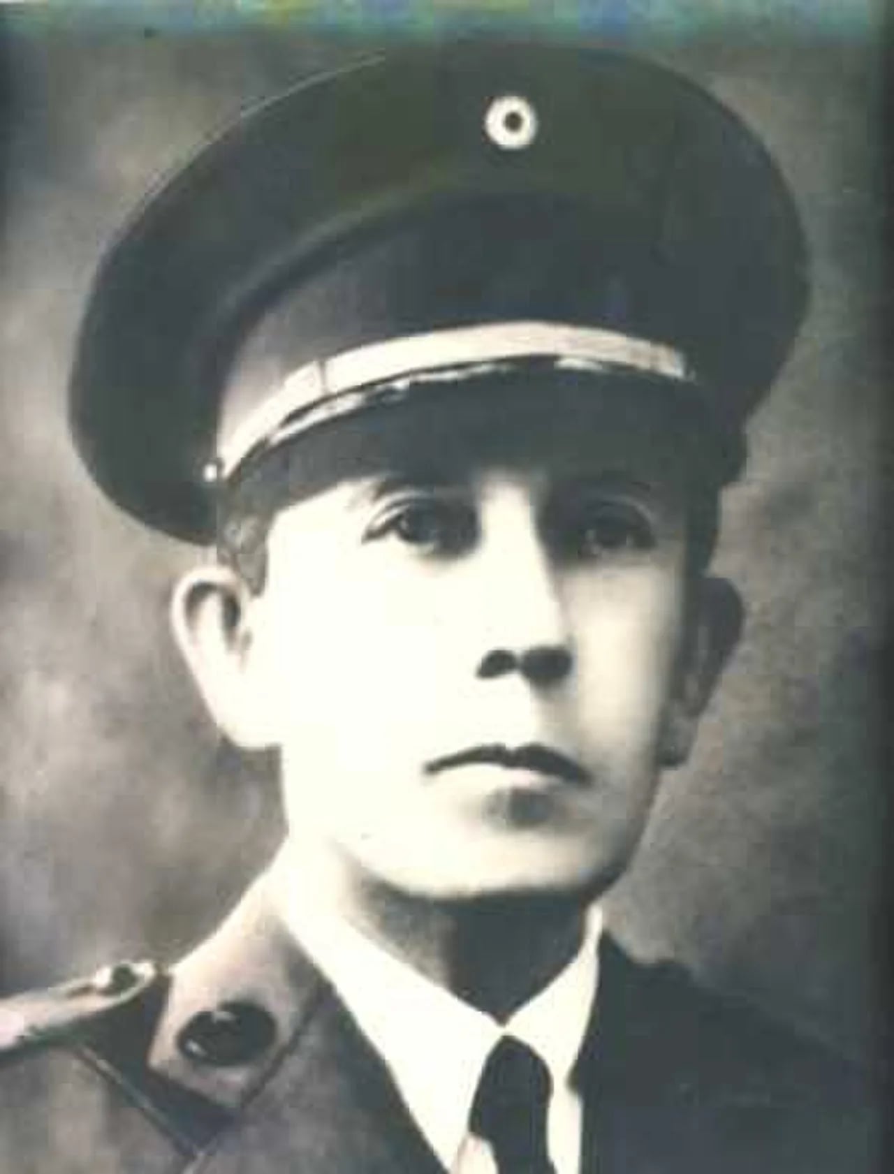 Portrait of Salvador Castaneda Castro (1887–1965) – memorial page