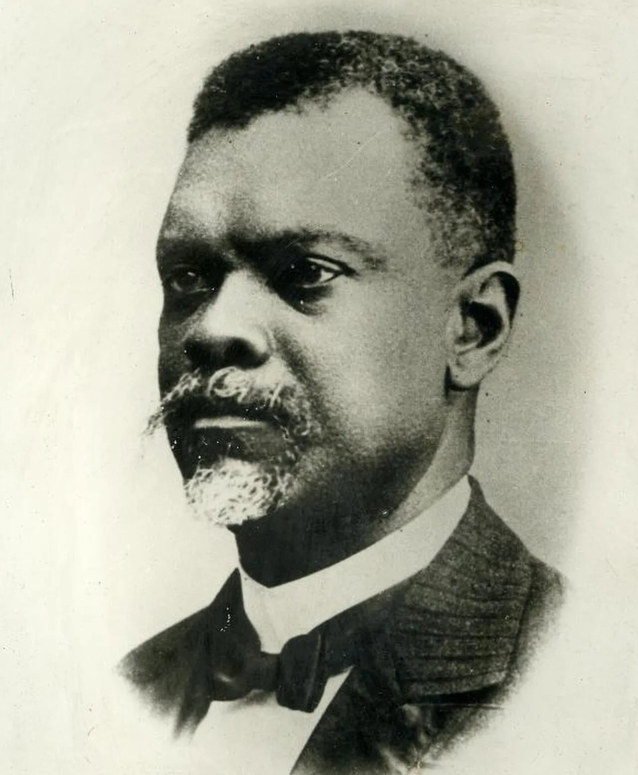 Porträt von Oreste Zamor (1861–1915) – Gedenkseite