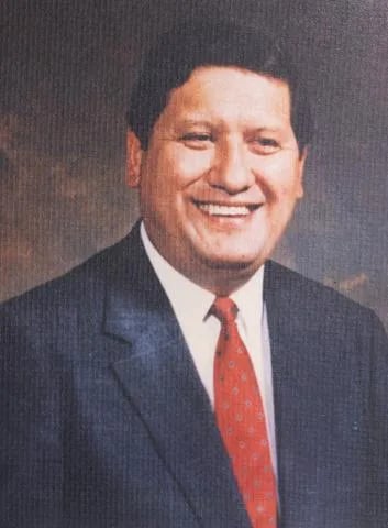 Porträt von Gustavo Adolfo Espina Salguero (1946–2024) – Gedenkseite