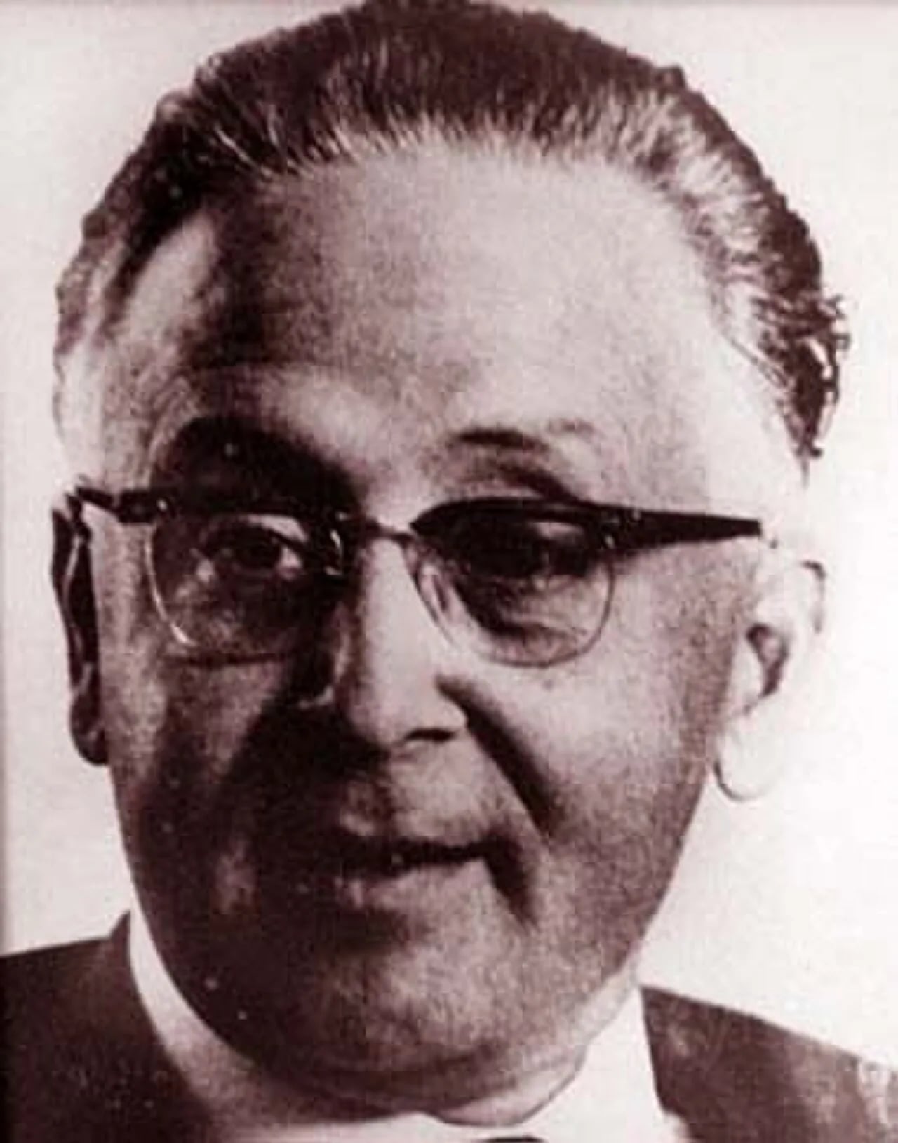 Portrait of Rafael Filiberto Bonelly (1904–1979) – memorial page