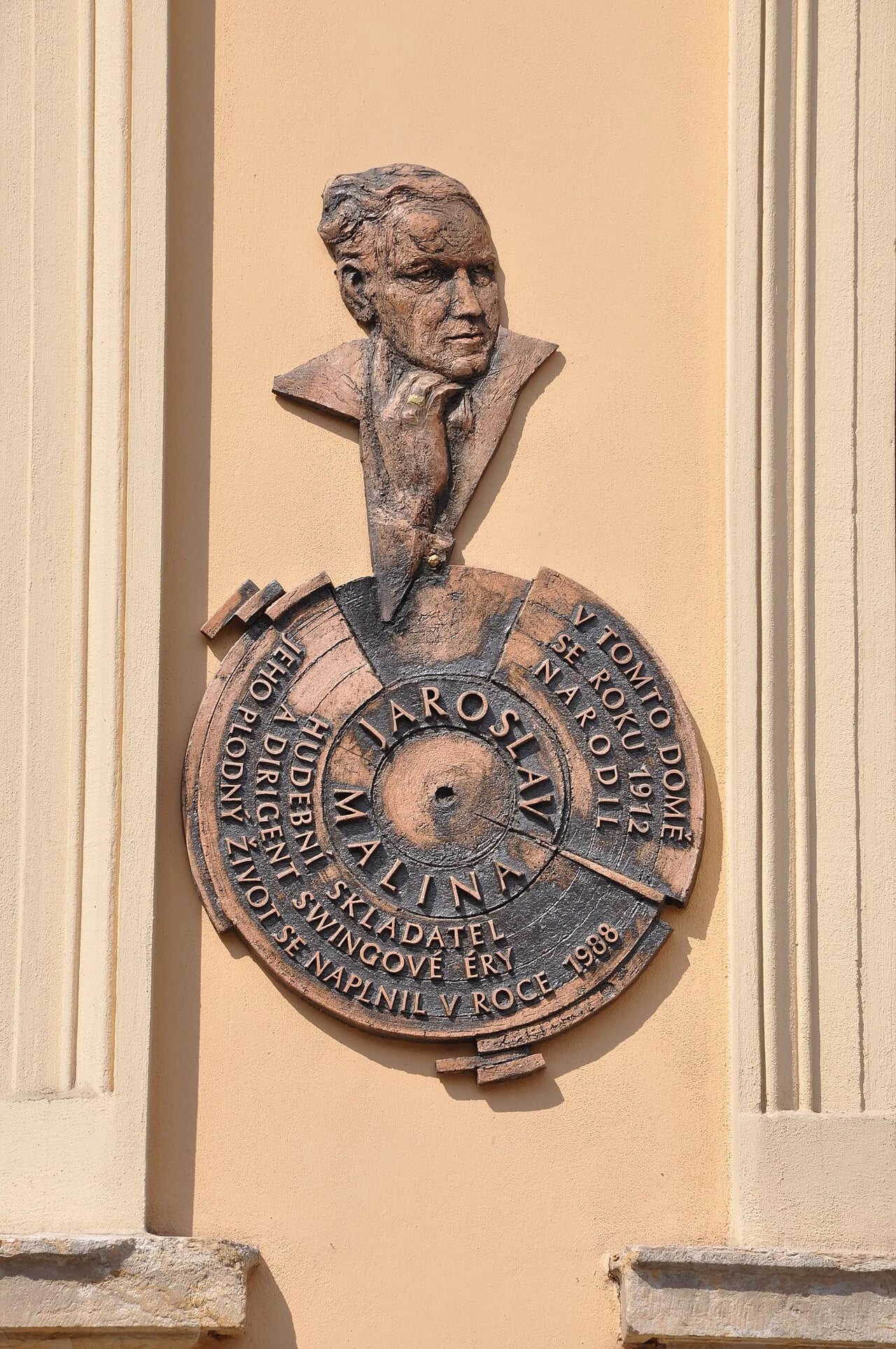 Portrait of Jaroslav Malina (1912–1988) – memorial page