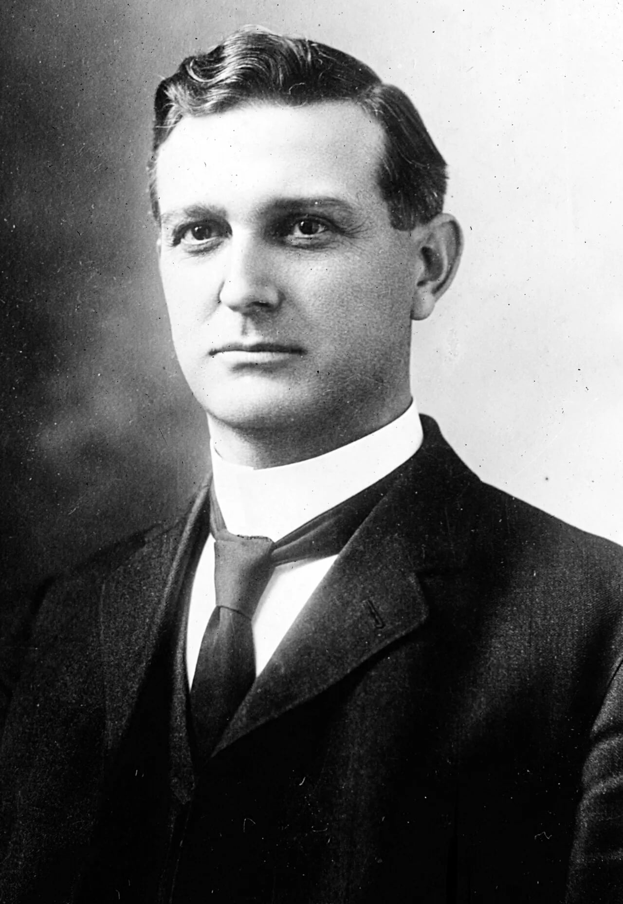 Portrait of William Walton Kitchin (1866–1924) – memorial page