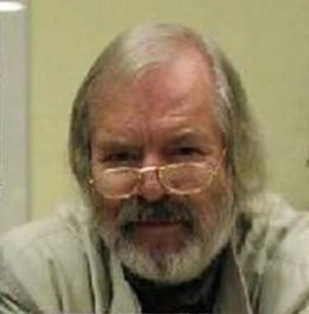 Porträt von Manfred Römbell (1941–2010) – Gedenkseite