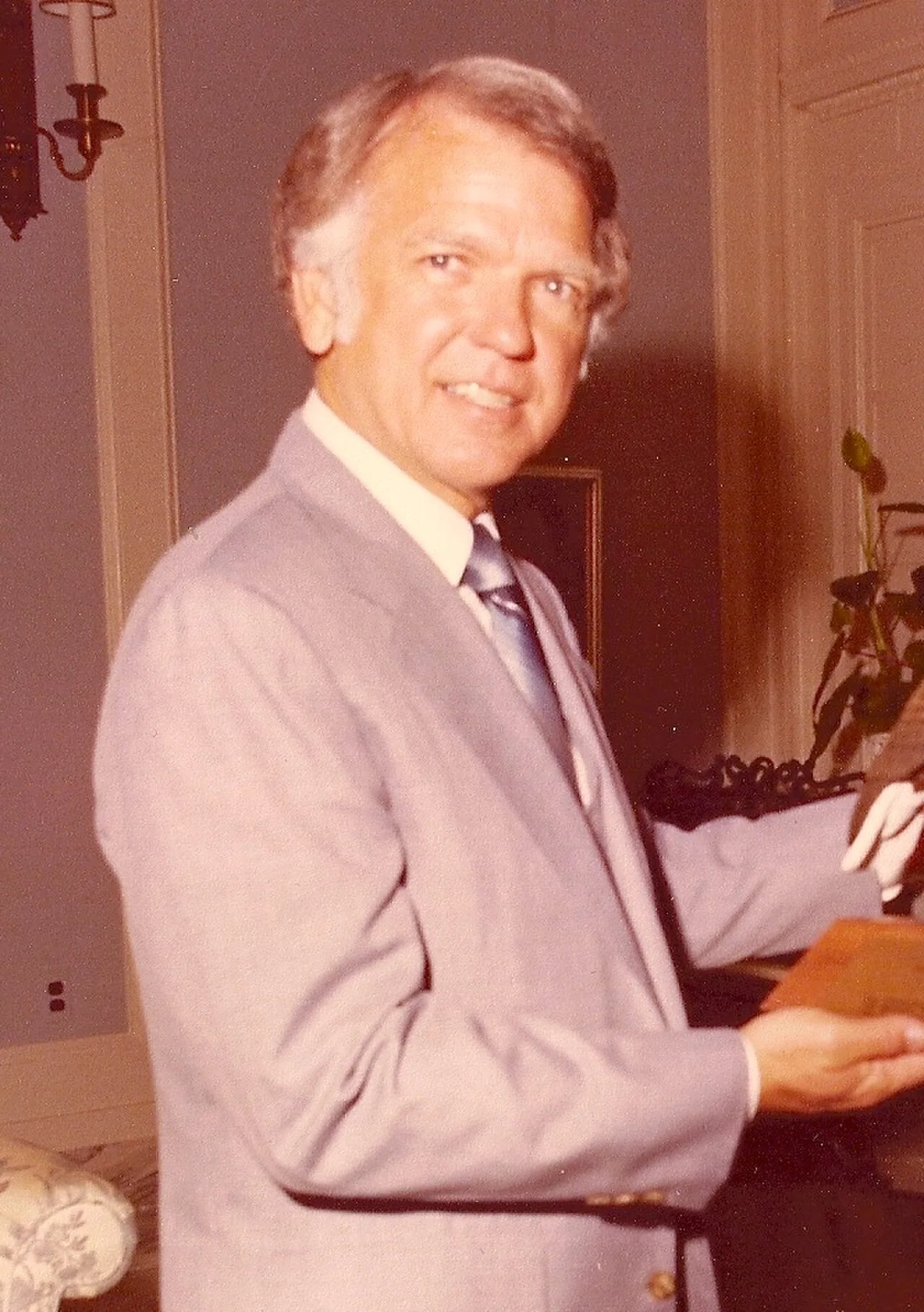 Portrait of George Nigh (1927–2025) – memorial page