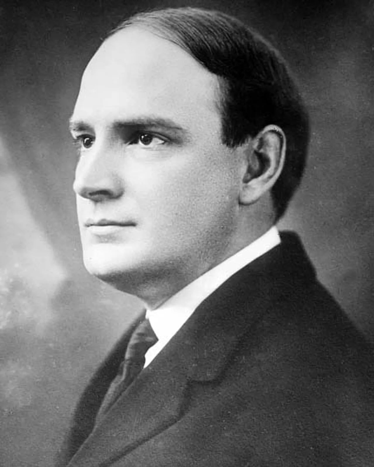 Portrait of Joseph A. A. Burnquist (1879–1961) – memorial page