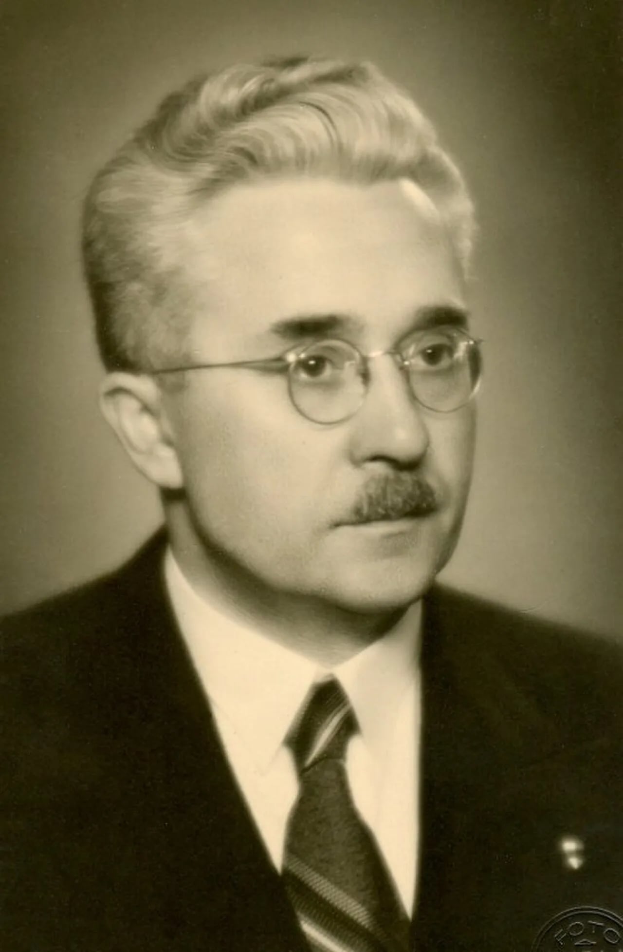 Portrait of Jan Švábeník (1886–1942) – memorial page