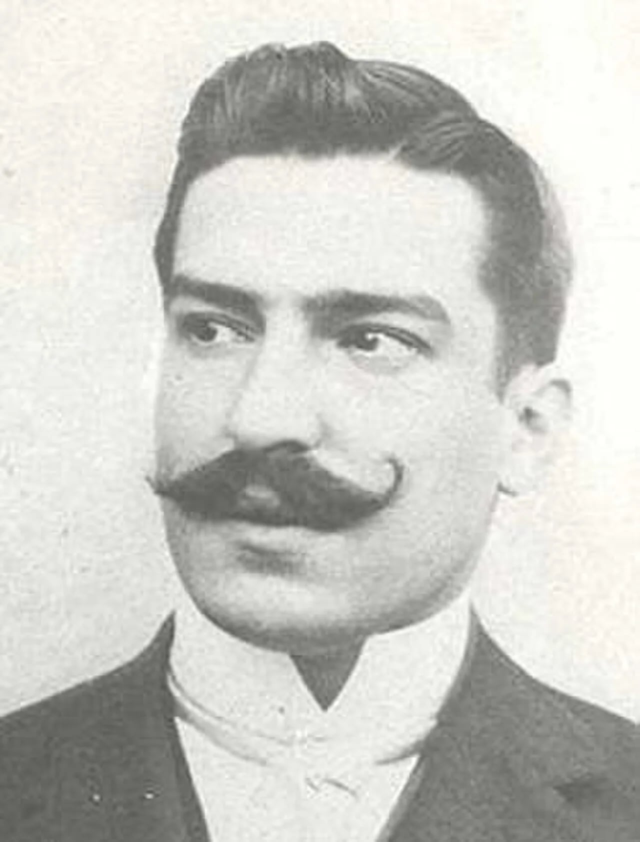Portrait of Francisco Carrascón Aguado (1876–1936) – memorial page