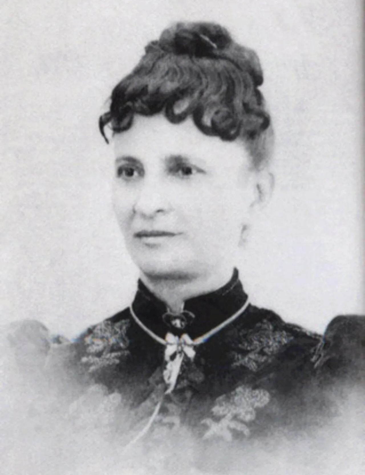 Porträt von Isabel Gondim (1839–1933) – Gedenkseite